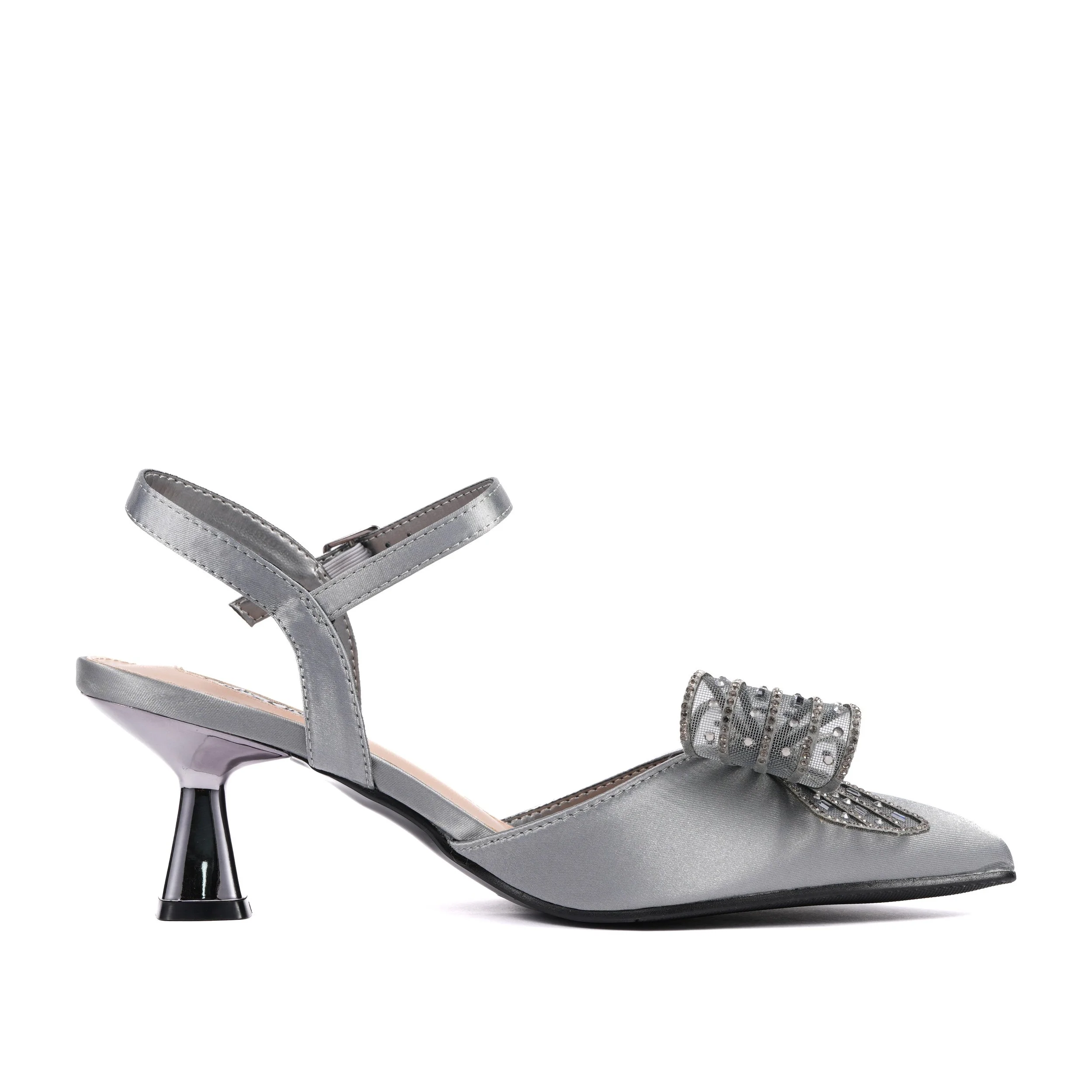 LESLIE PEWTER Inside.jpg