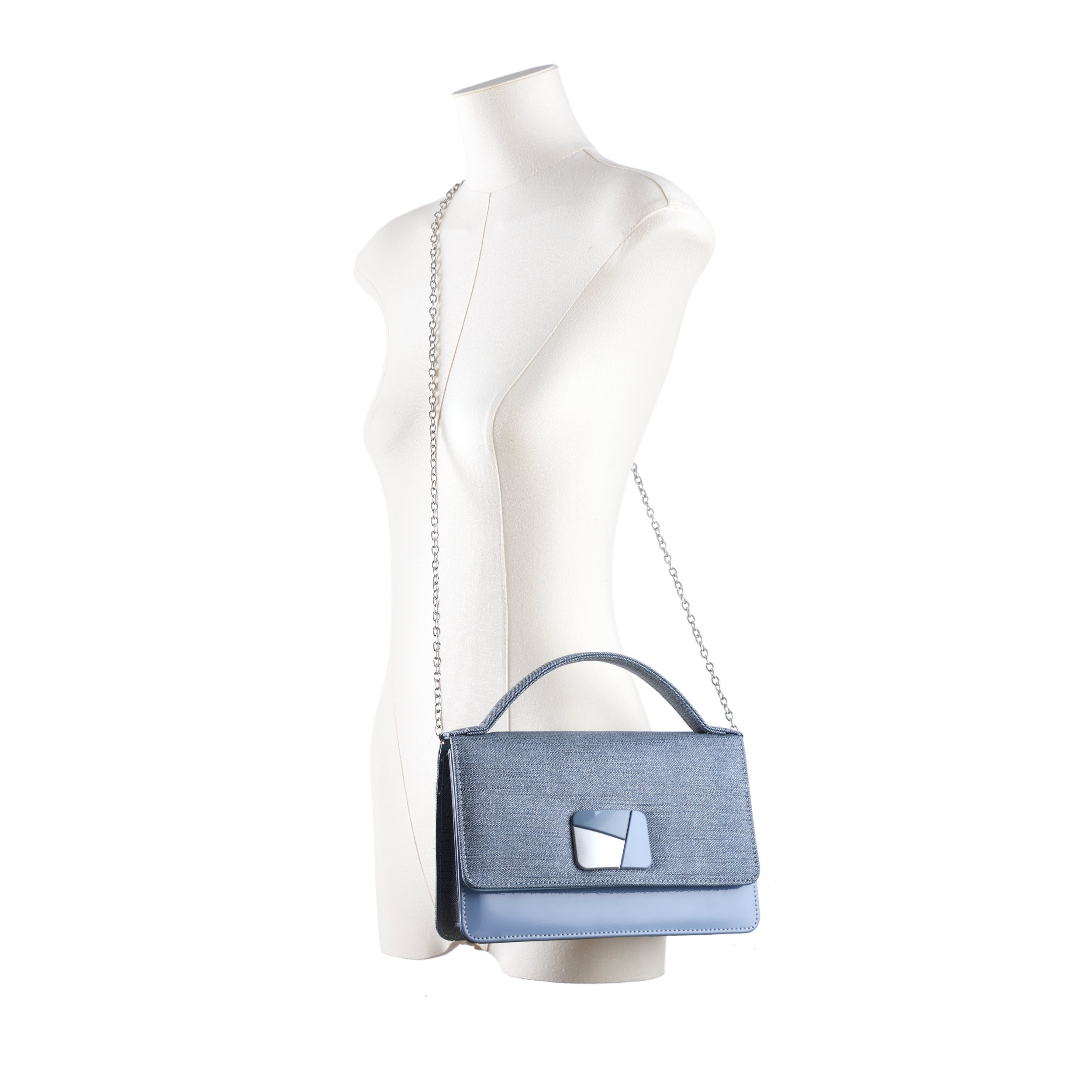 SALLY BAG DENIM Manequin.jpg