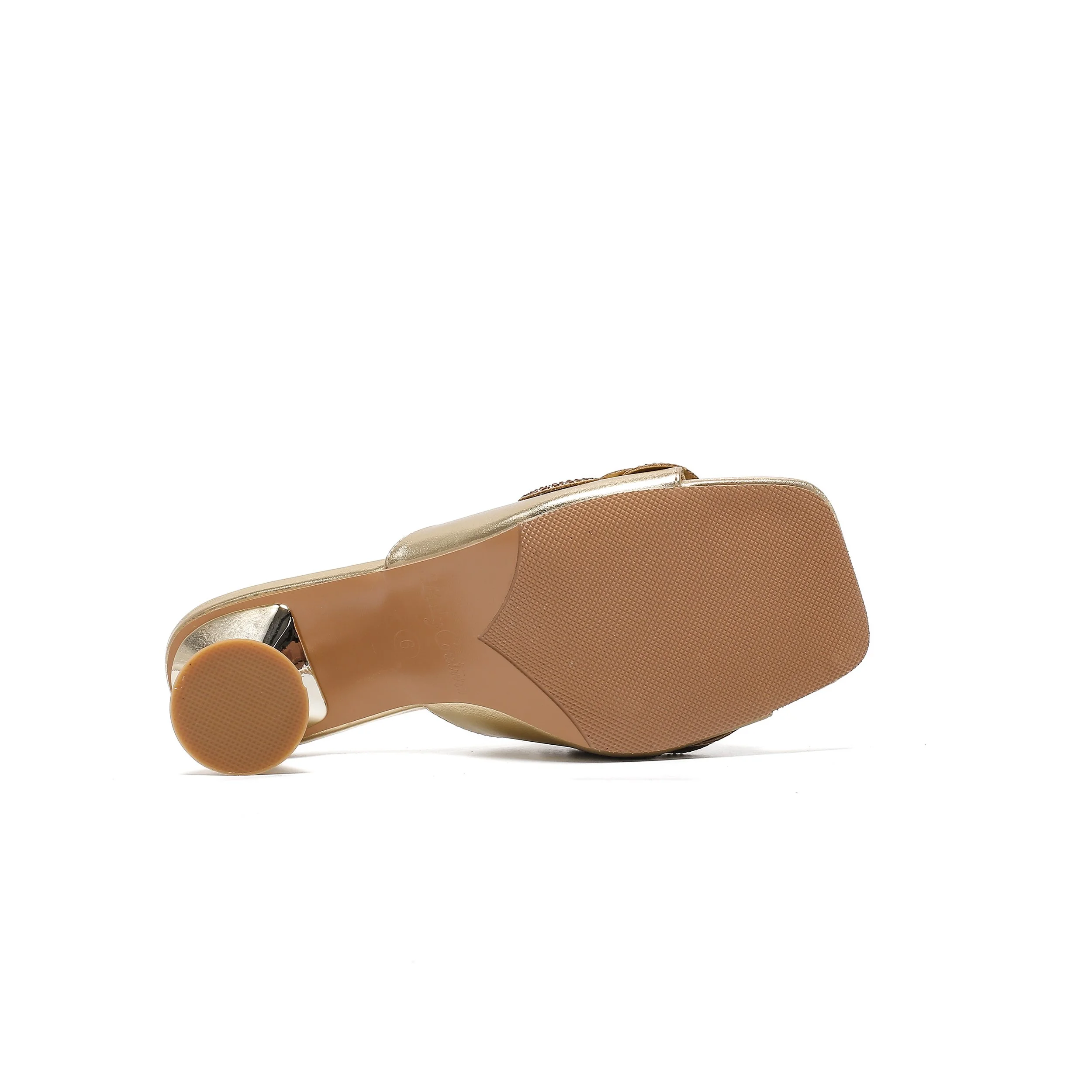 PETAL GOLD Outsole.jpg