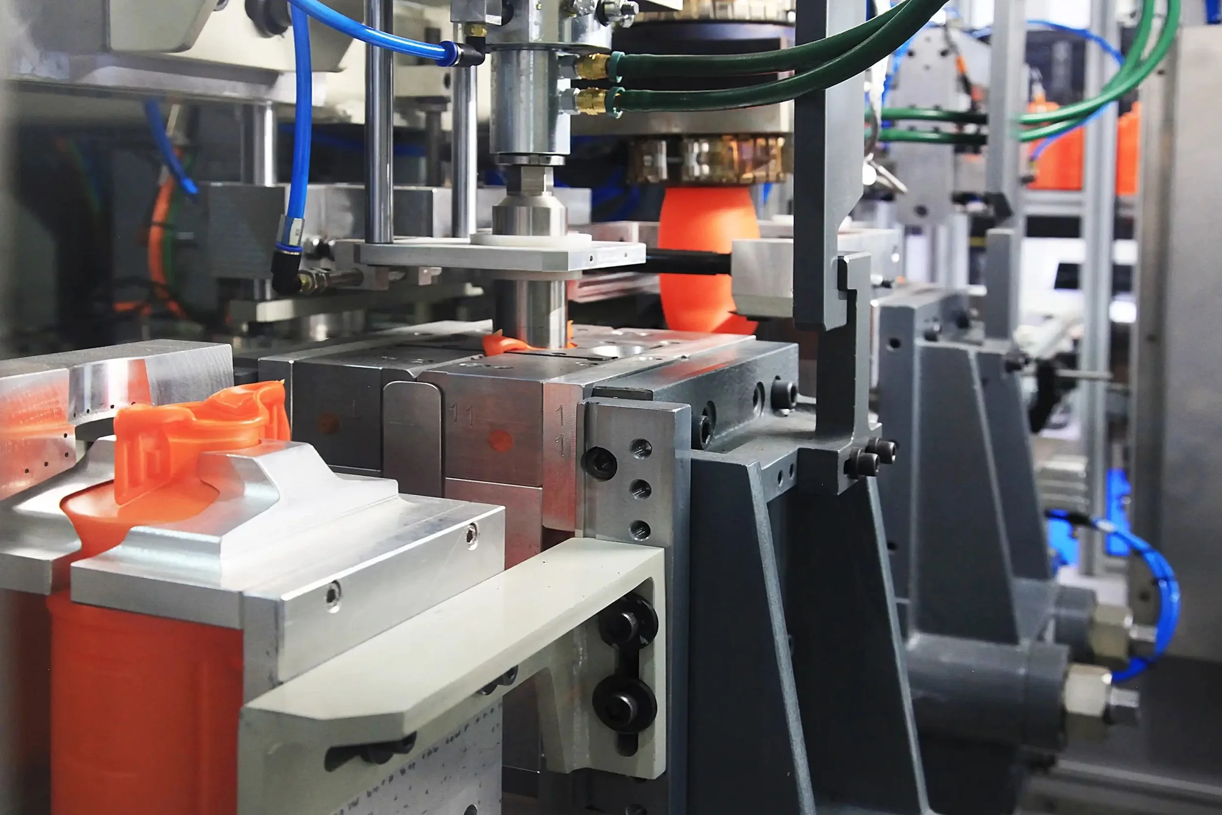 abs injection molding.jpeg