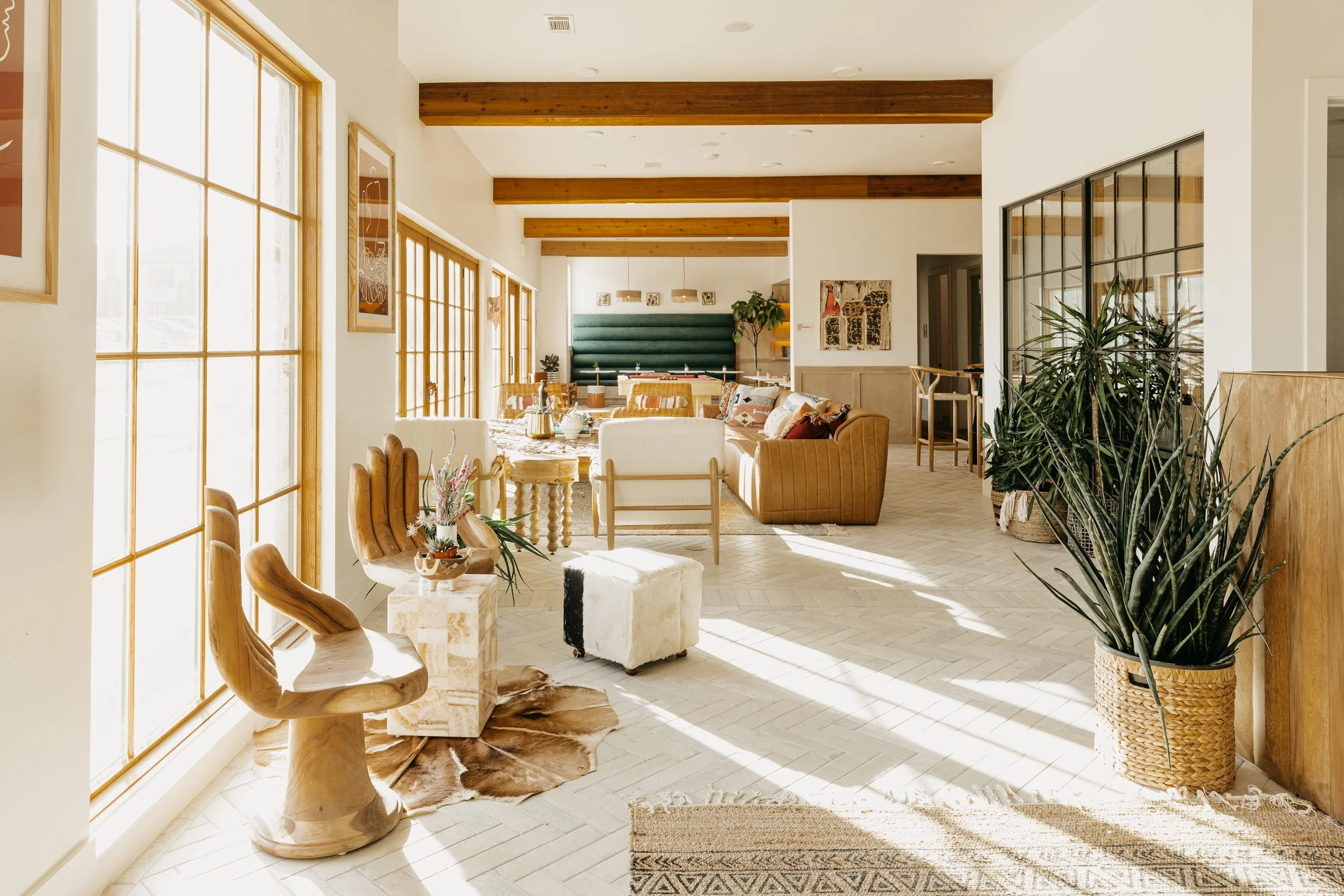 Bishop Flats at Bishop Arts Apartments — Bishop Arts Apartments — Live ...
