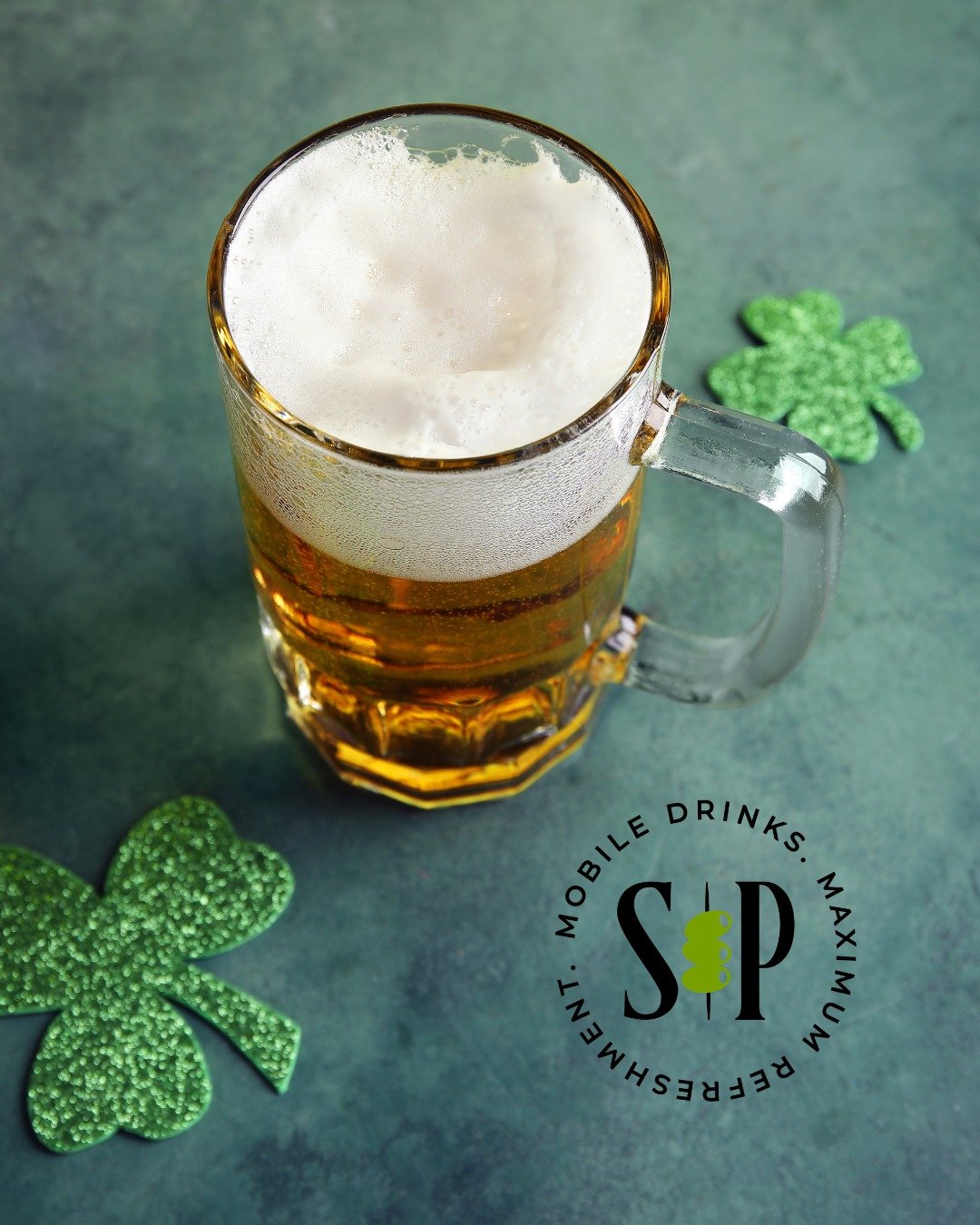 Luck of the Irish? More like luck of the pour. Shamrocks, cold beer, and good vibes only. Happy St. Patrick&rsquo;s Day! 🍻

#stpatricksday #sippingpretty #kcmobilebartending #kcbartending #kcevents