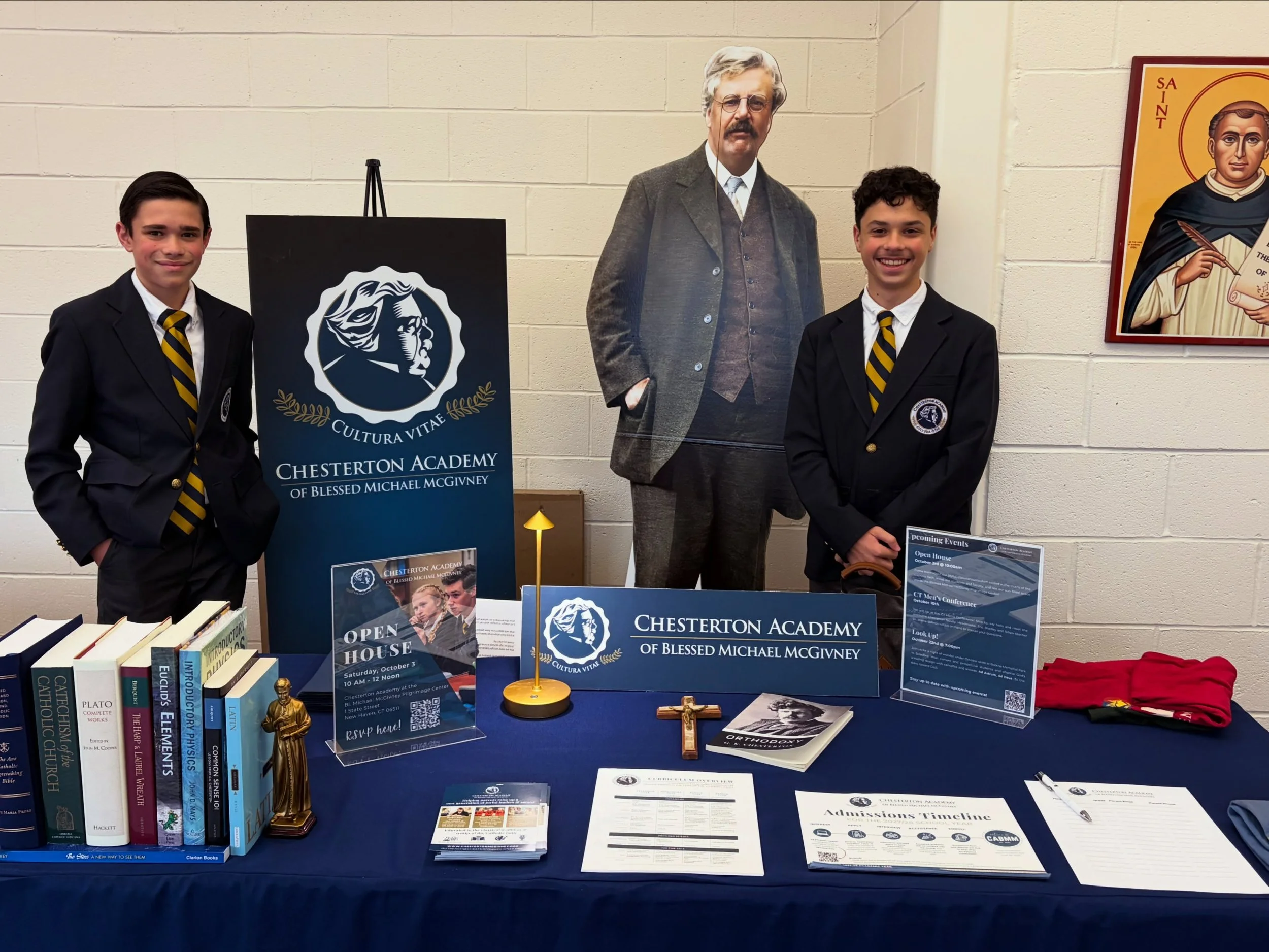 Some of our proud founding freshmen representing CABMM at the St. Thomas Aquinas Catholic School high school fair this evening!

Thank you @stthomasaquinasfairfield for inviting us to share our joyful, classical high school with your students and fam