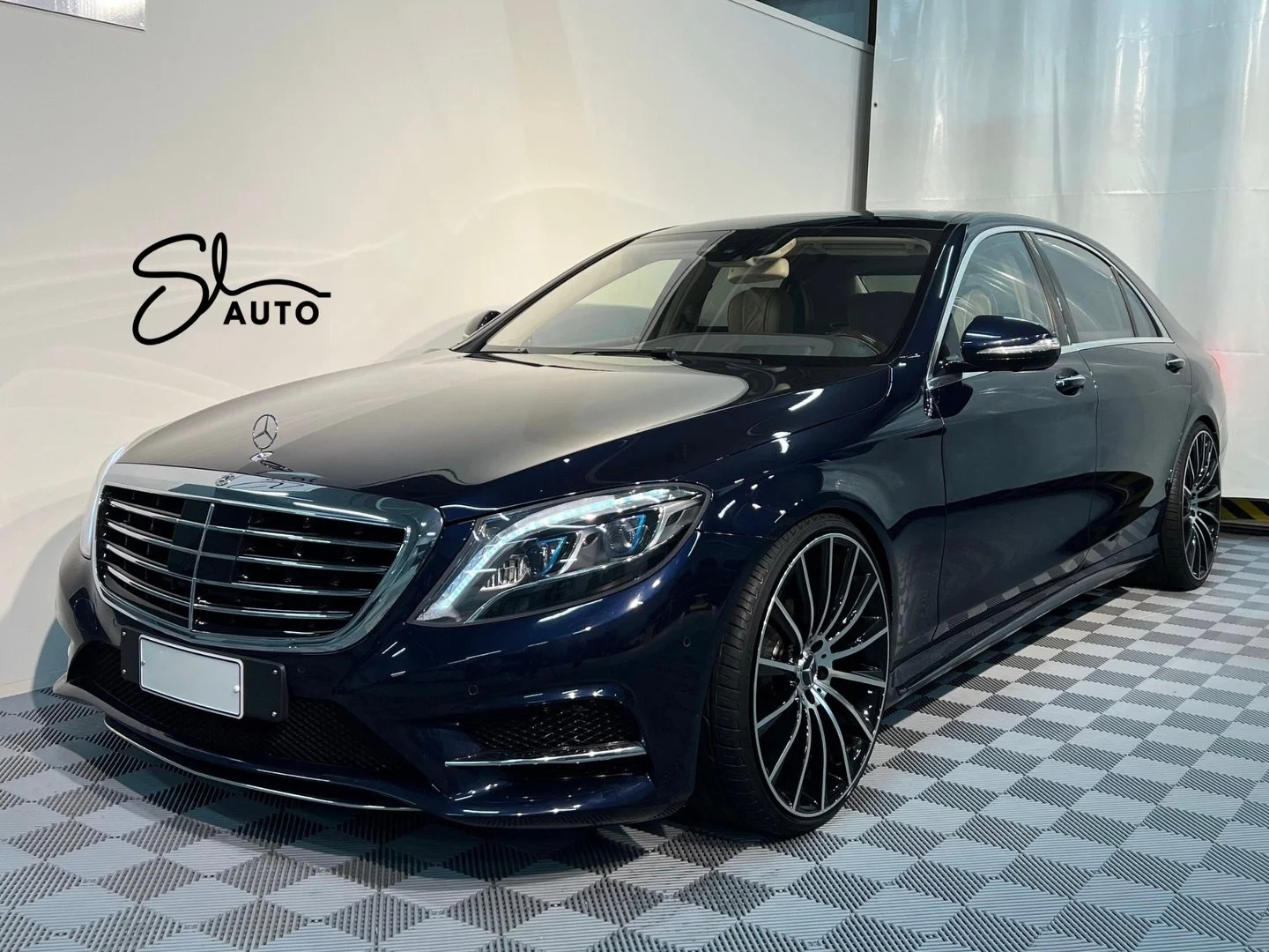 Loppuvuoden lis&auml;ykset valikoimaamme l&ouml;ytyv&auml;t nyt Nettiautosta! 🚘

https://www.nettiauto.com/yritys/3102474