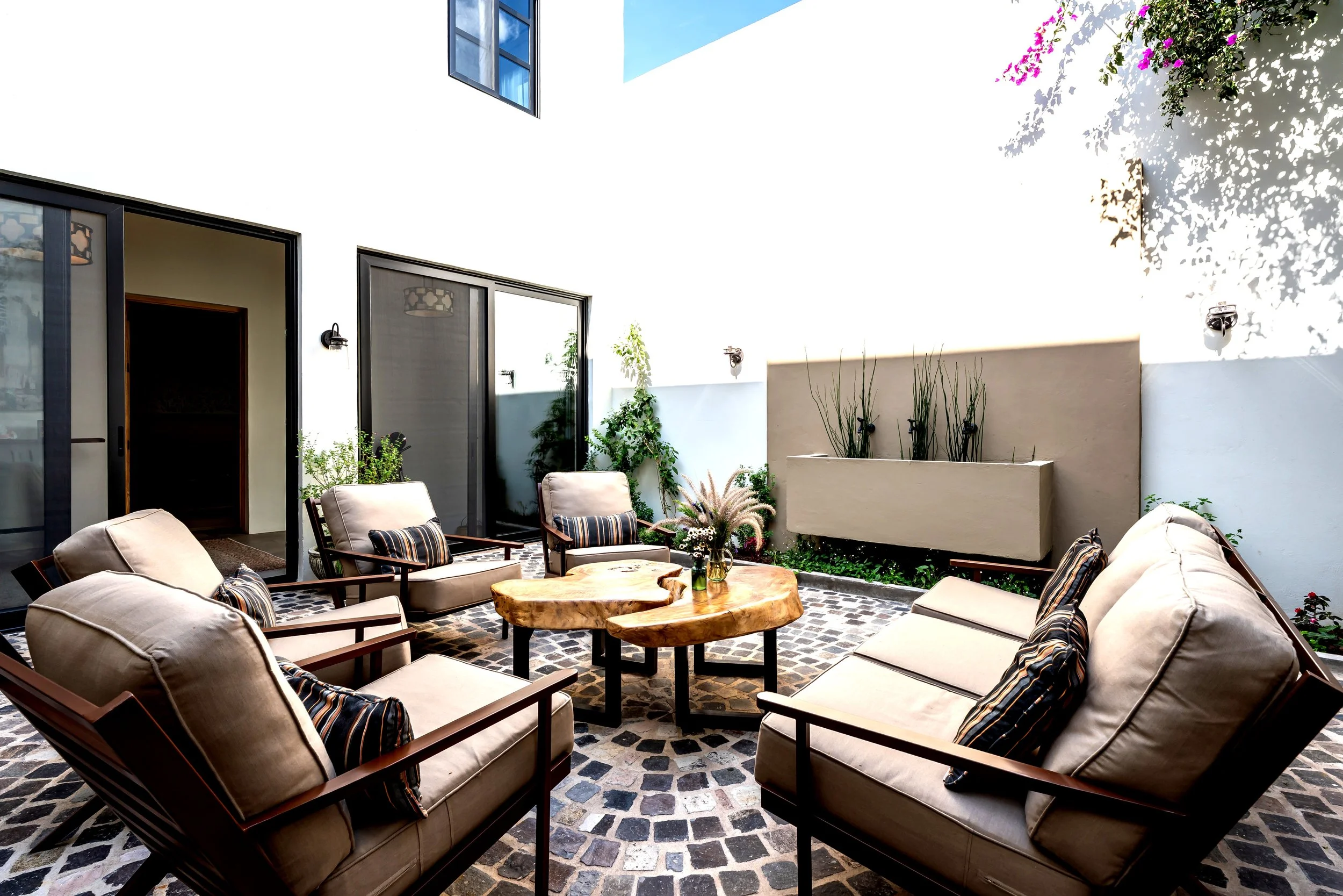 Interior patio with seating for 7