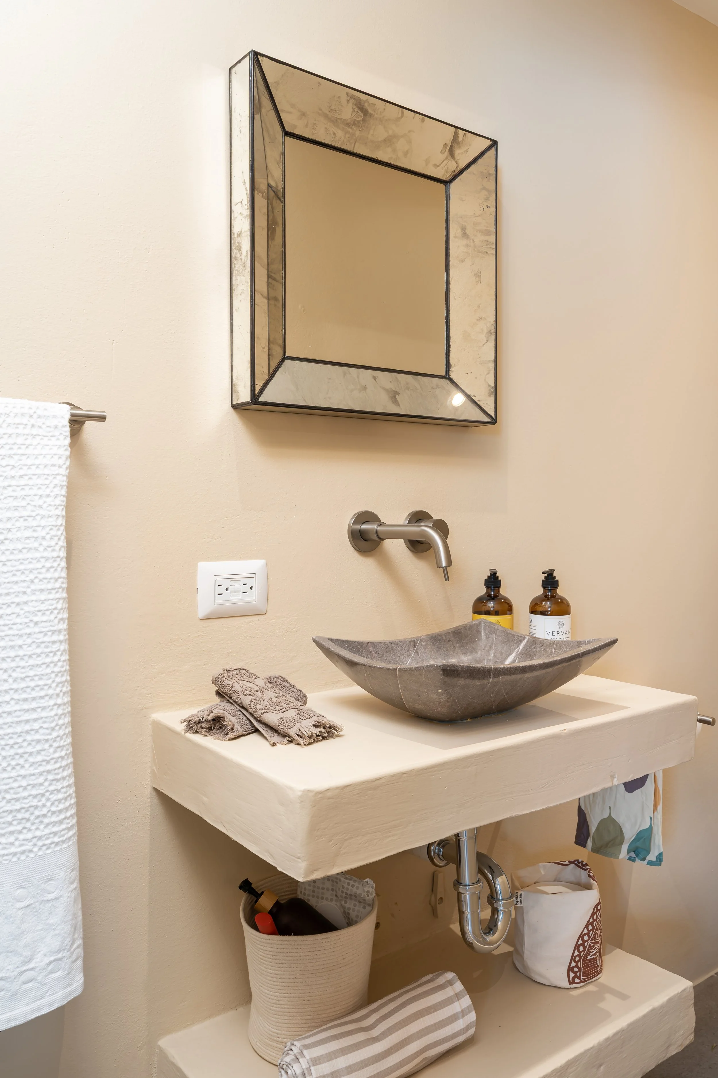 Bathroom in first-floor den