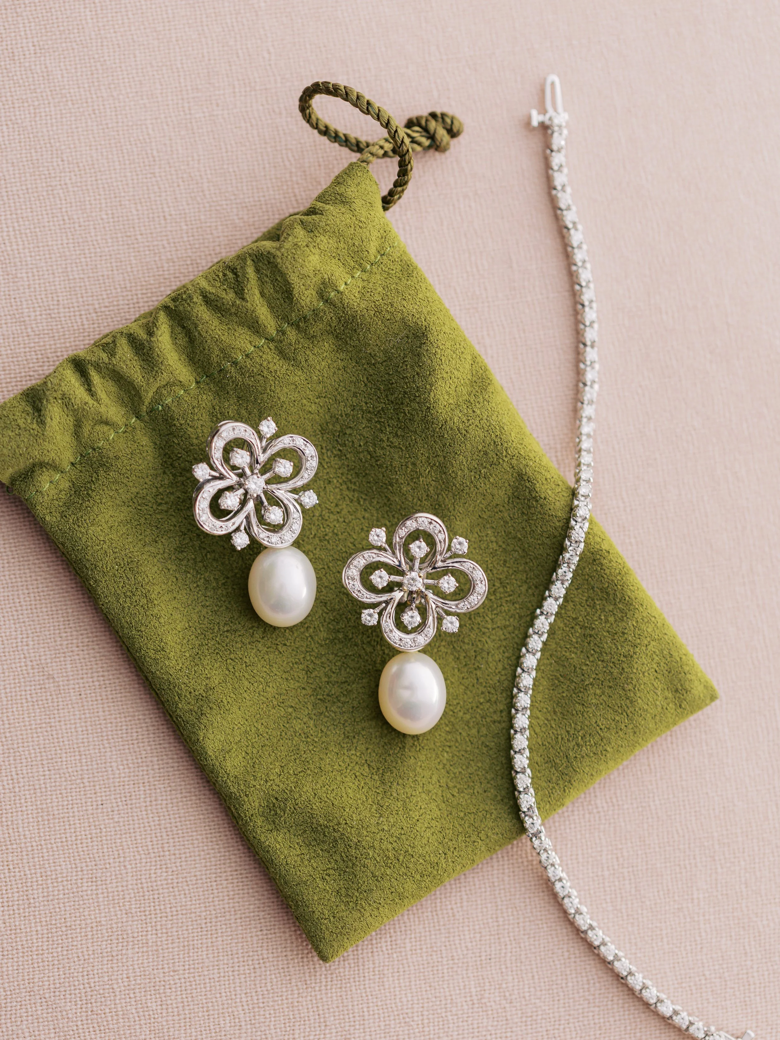 Caroline Real Wedding Styling from Laura K. Sawyier