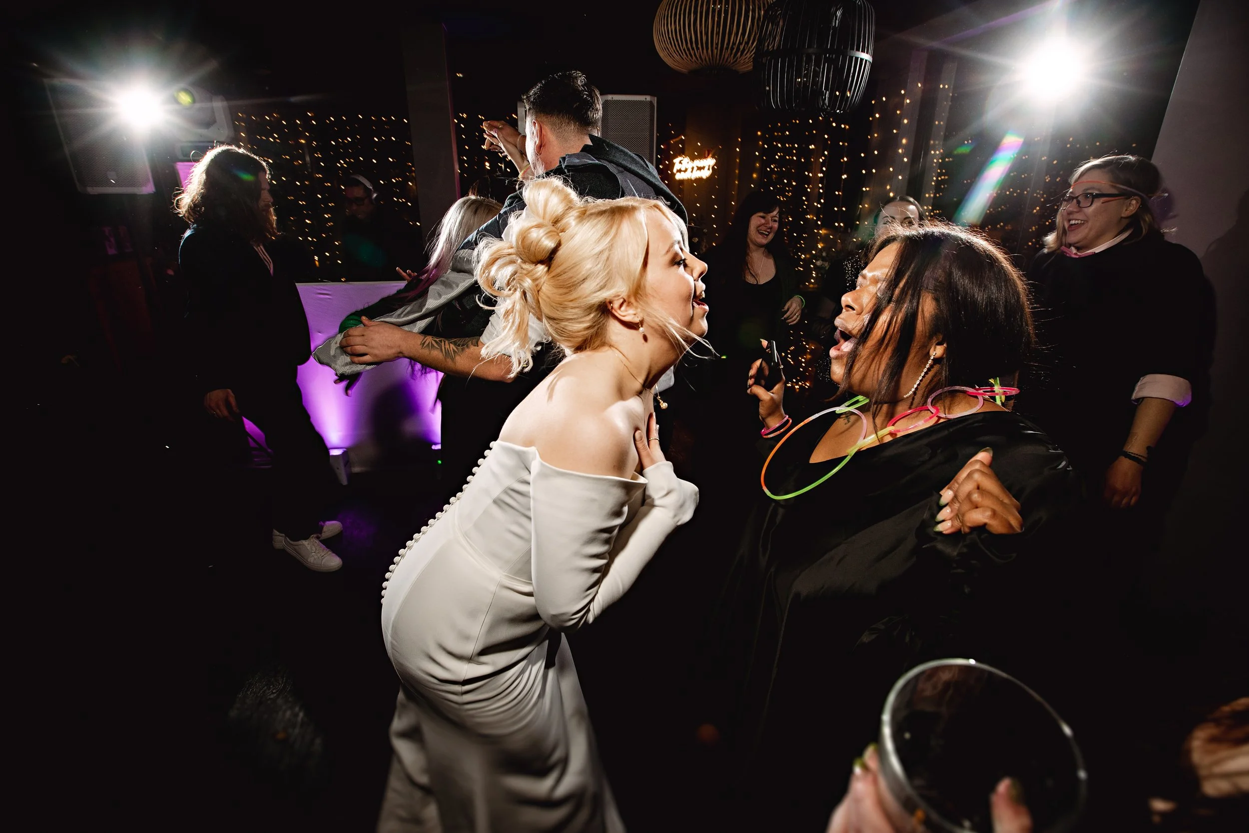 Alex  Perry France Wedding 820.jpg