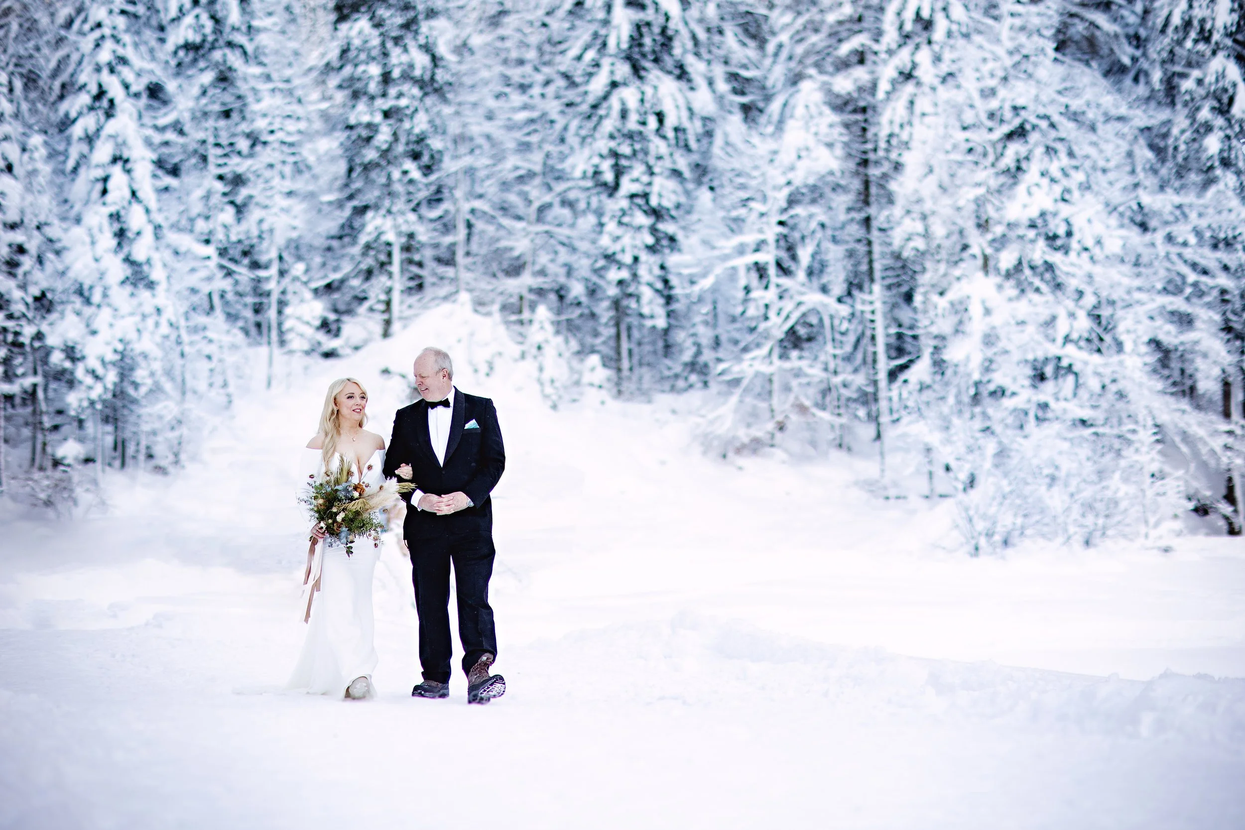 Alex  Perry France Wedding 173.jpg