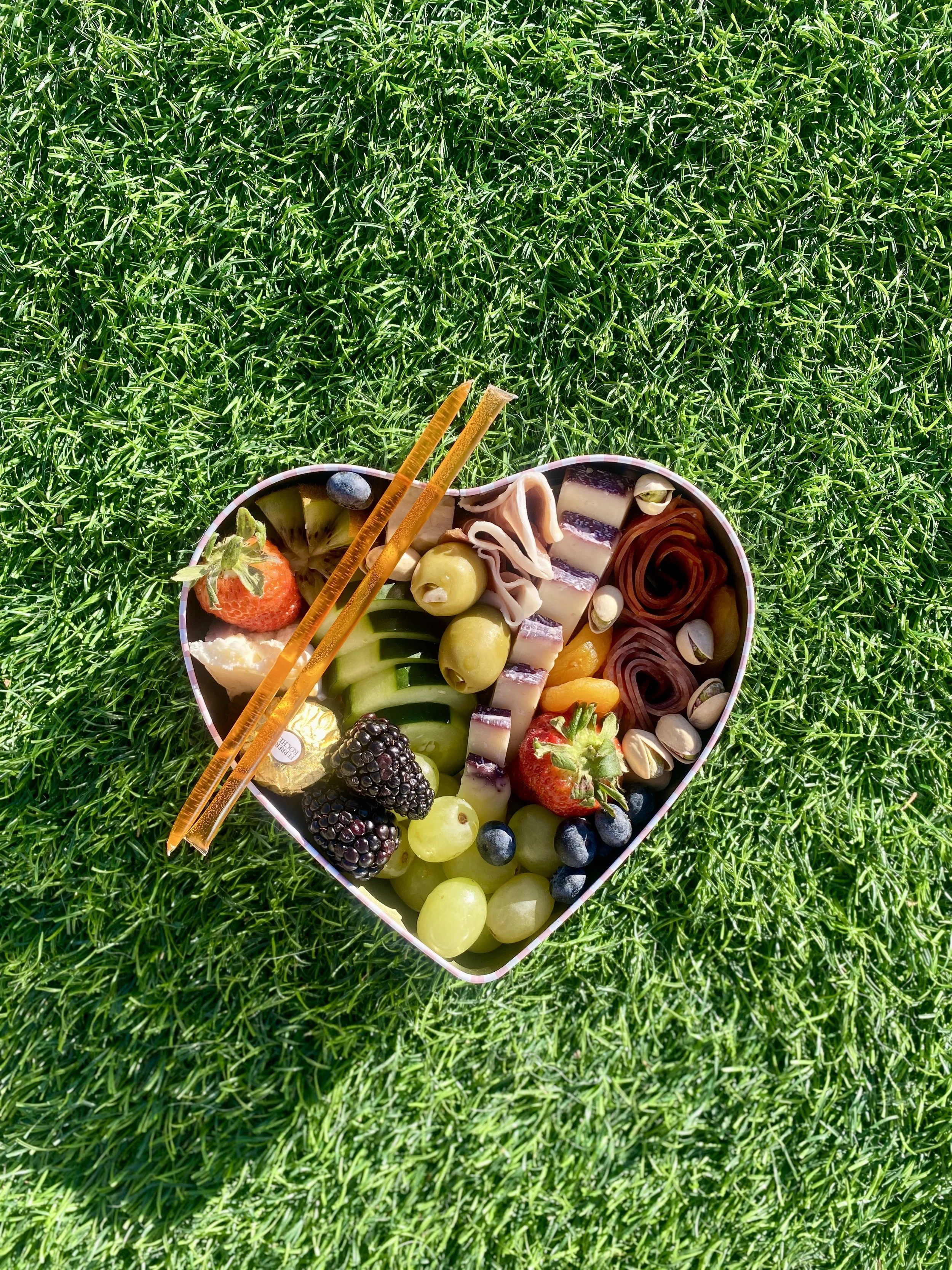 The Petite Board (2-4)