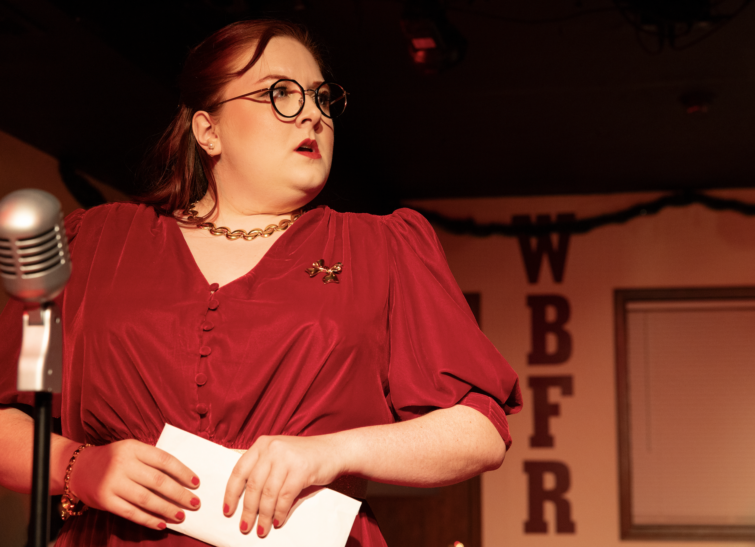 IT'S A WONDERFUL LIFE (A RADIO PLAY) - Oil Lamp Theater (photo by Gosia Matuszewska)