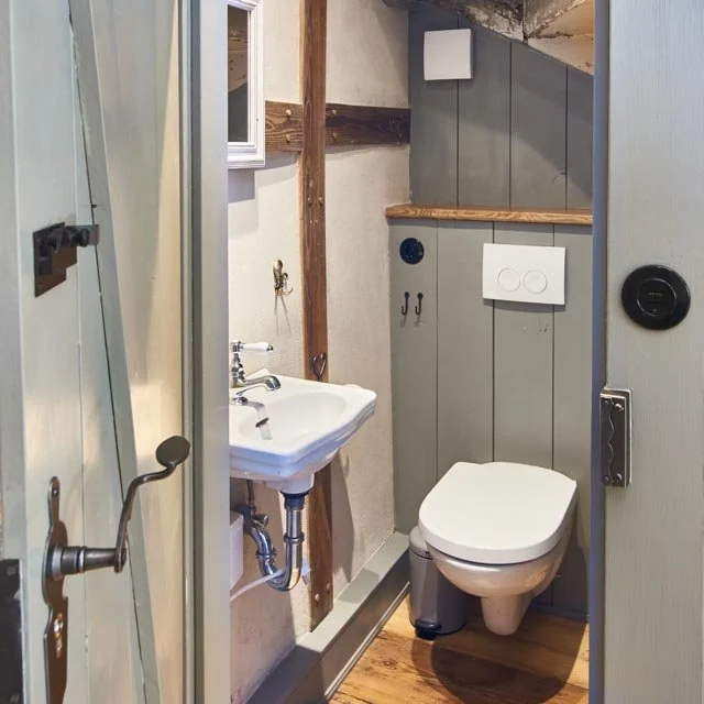 E WC 1. Stock.jpg