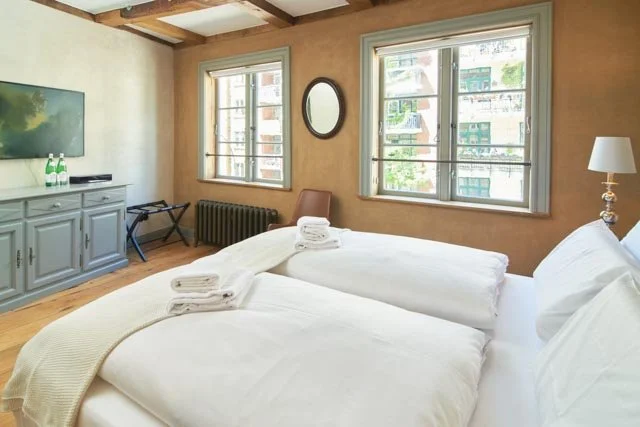 I Schlafzimmer 1 2. Stock (2).jpg