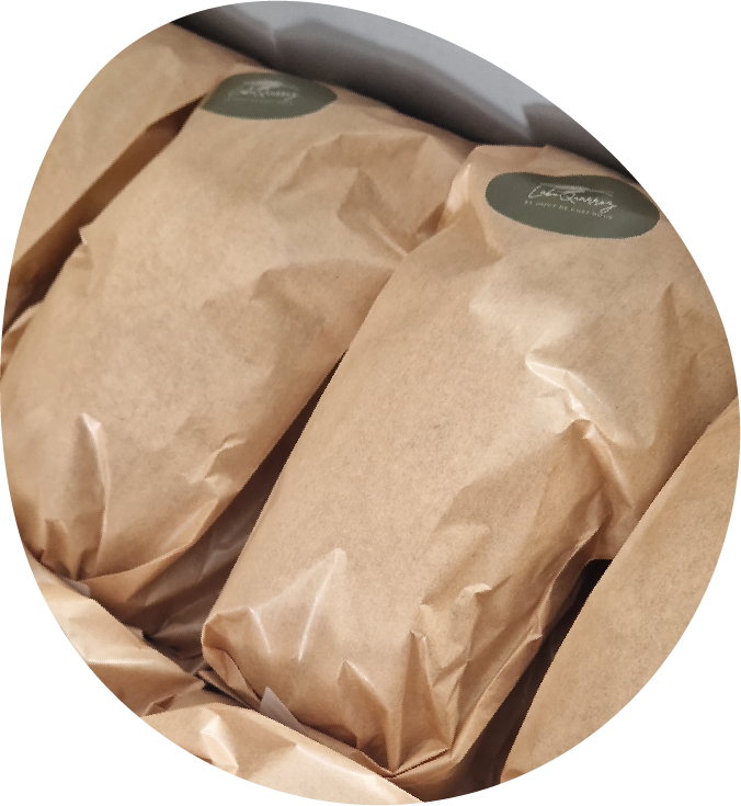 Pain naturel, bio réalisé à base de produits locaux prêts à la livraison en Bas-Valais ou à récolter en point relais