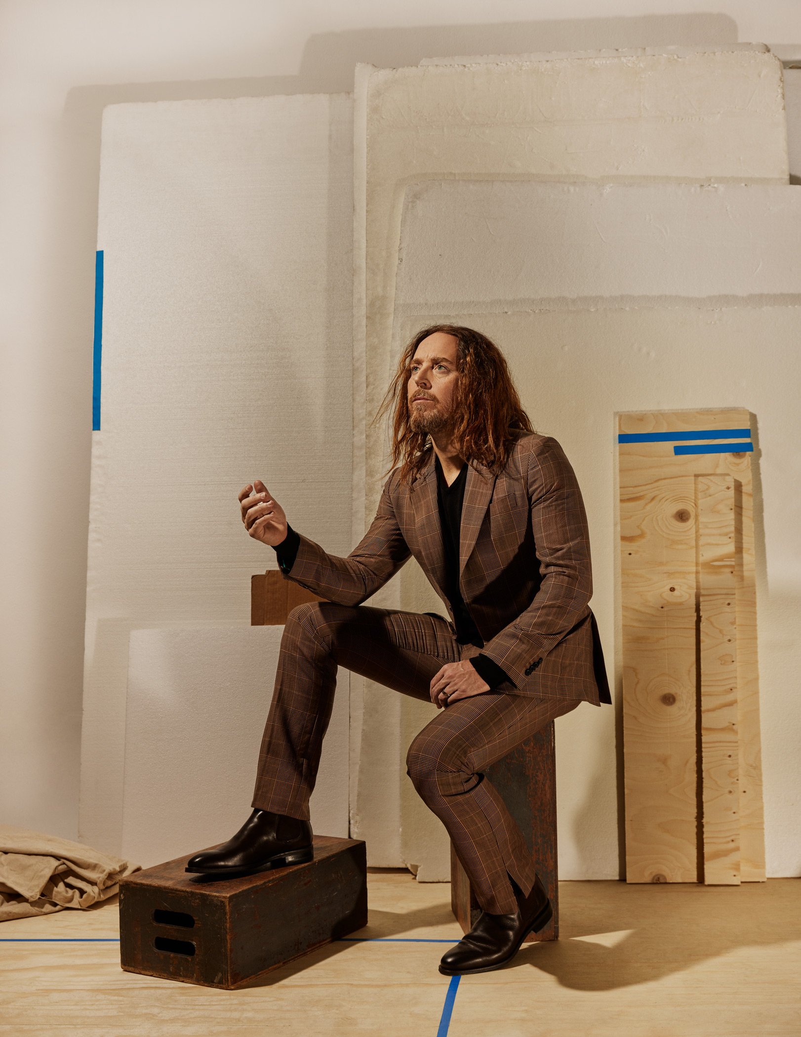 TIM MINCHIN THE GUARDIAN PHOTOGRAPHER DAVID VINTIER STYLING ROSALIND DONOGHUE GROOMING NOHELIA REYES