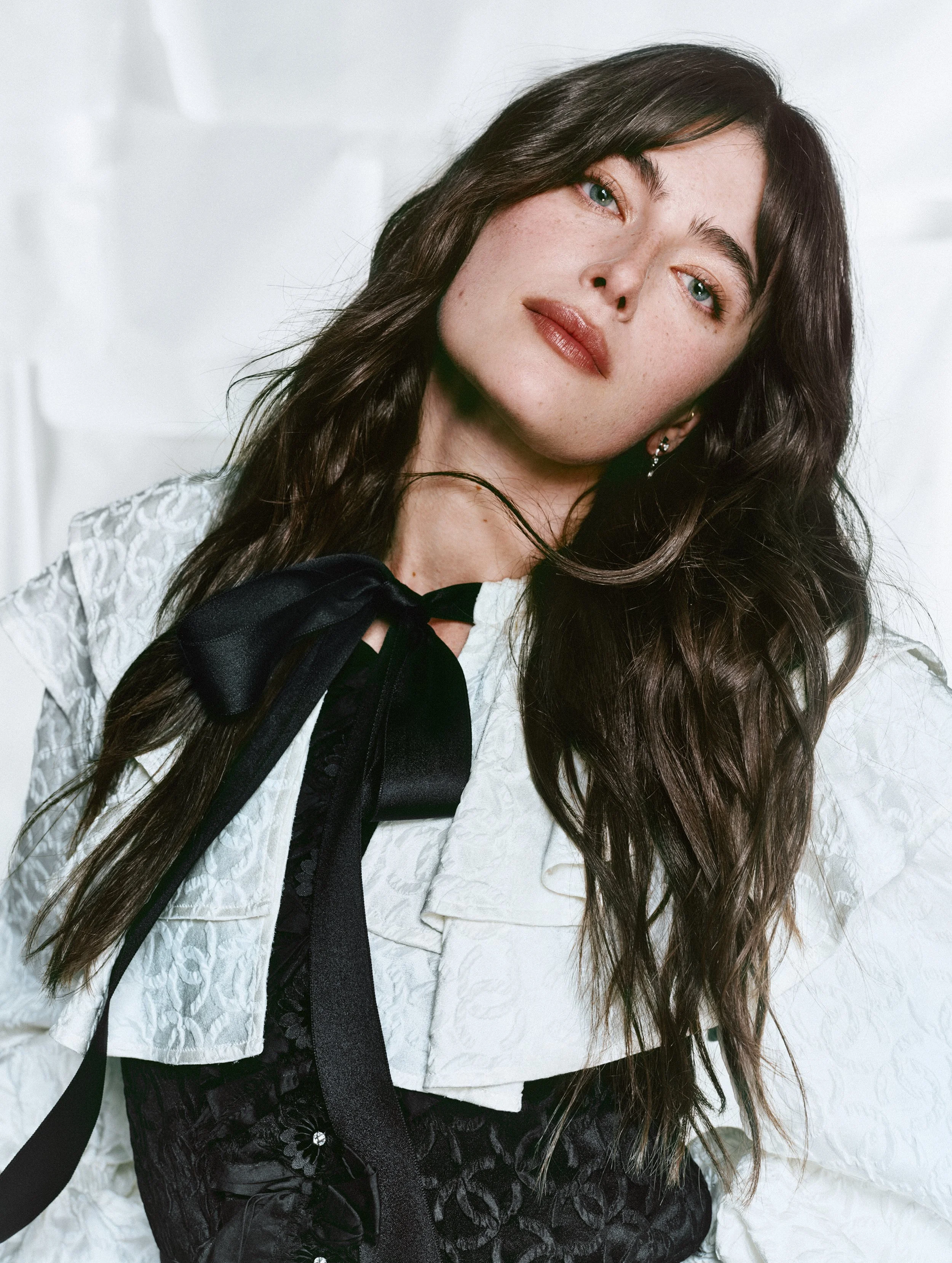 ELLE UK RISING STARS
PHOTOGRAPHY LULU MCARDLE
STYLING HOLLY GORST