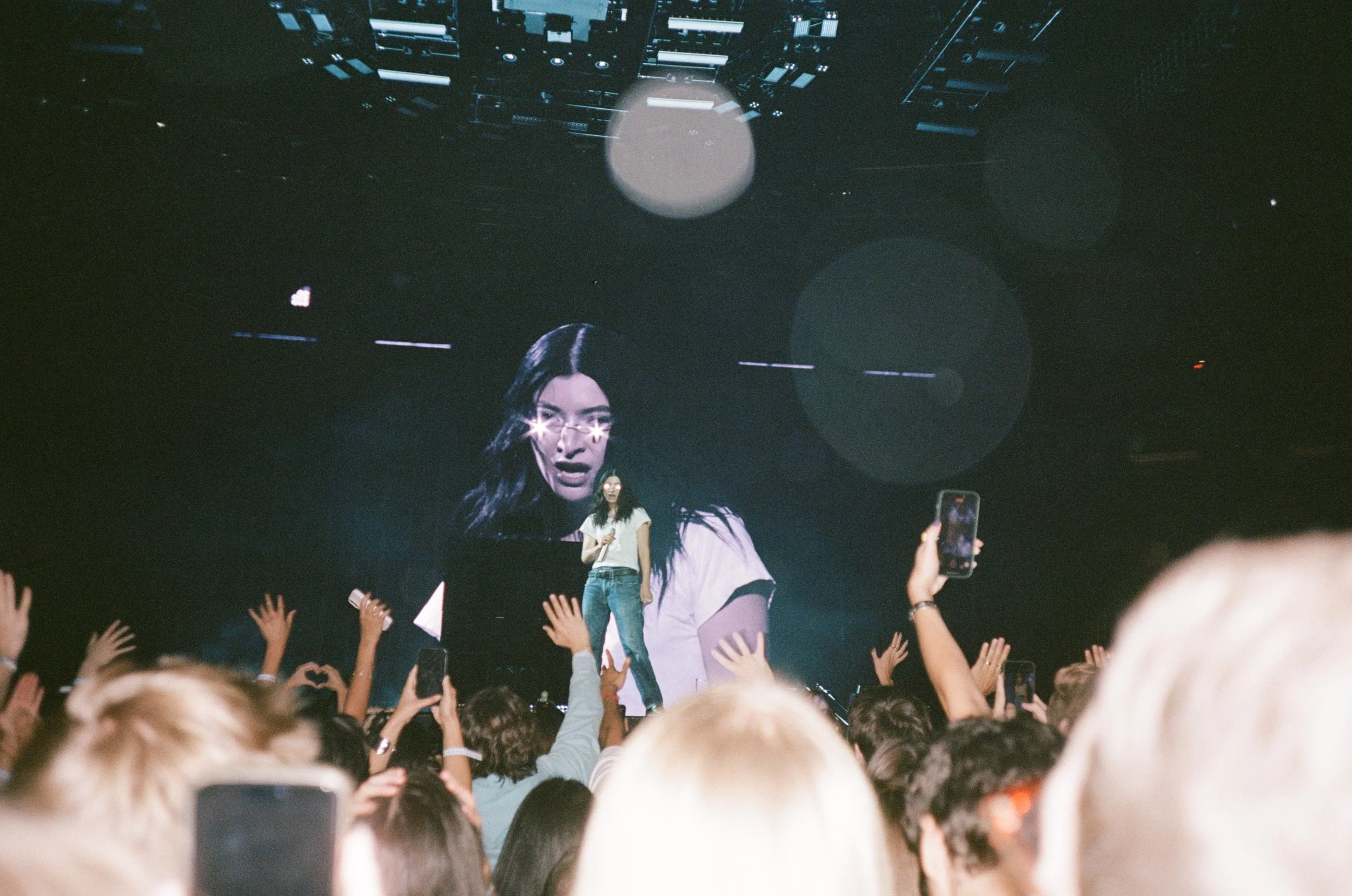 kodak_400_c_41_31731_107639_242677_002426950024.jpg