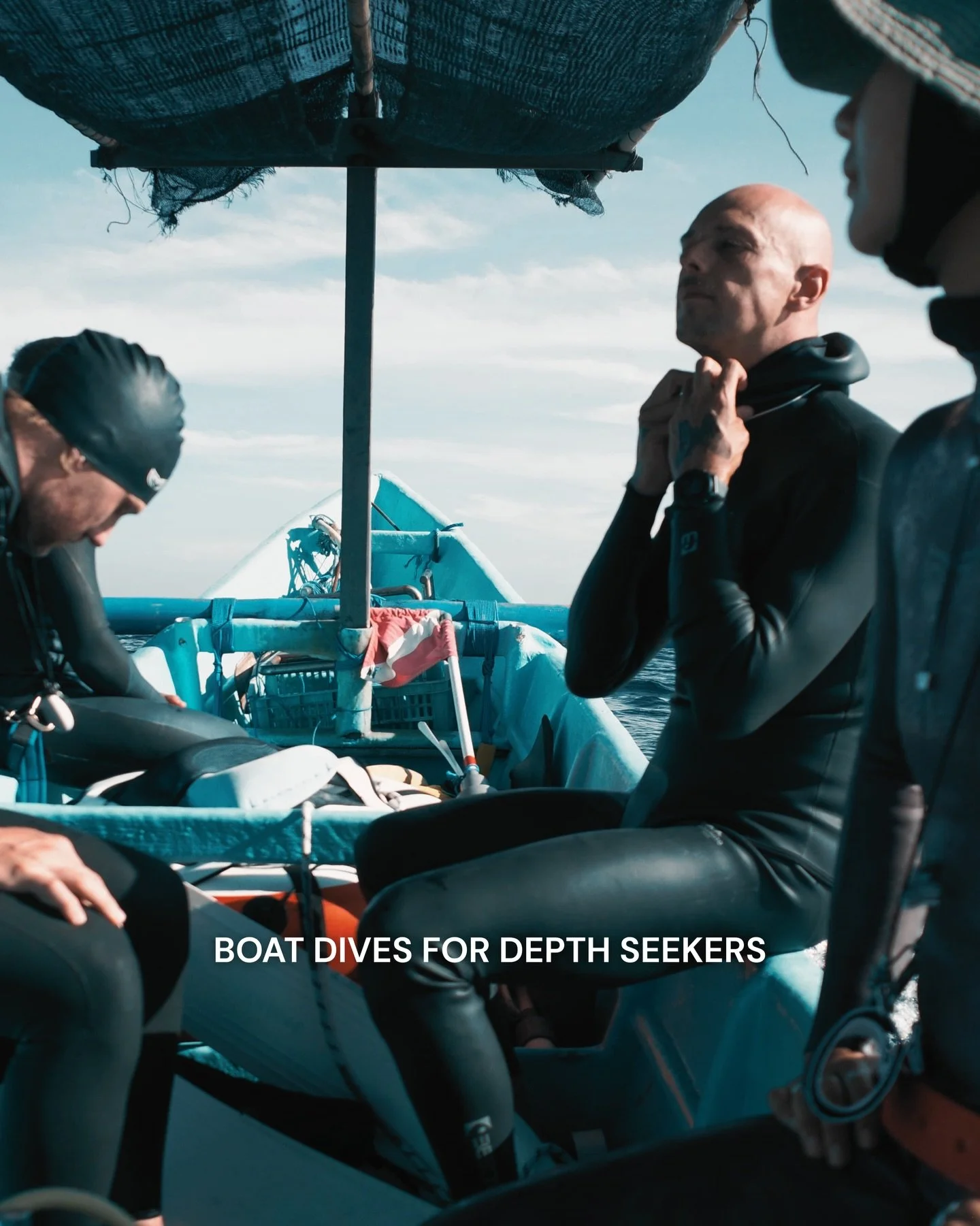 Boat dives in Amed, Bali with @apneistafreediving 

For those exploring depth &hellip;without chasing numbers. 

Join us :) 

📸 @richmaskey