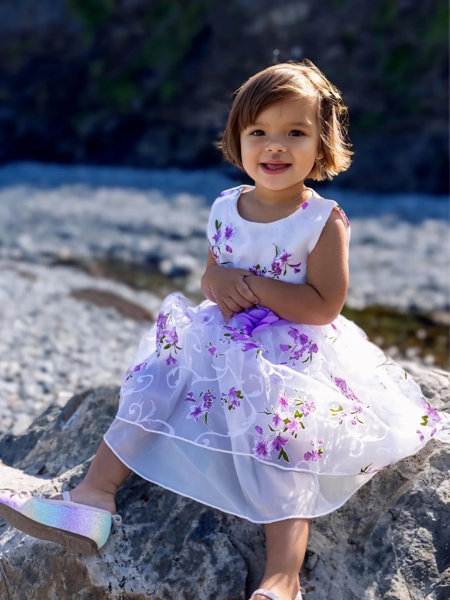 More from our summer sessions 🤍 

This session was booked to celebrate the sweetest milestone - turning TWO! It was an honour to join this birthday girl and her sweet family for a little beach adventure. Special shout out to the best big brother who