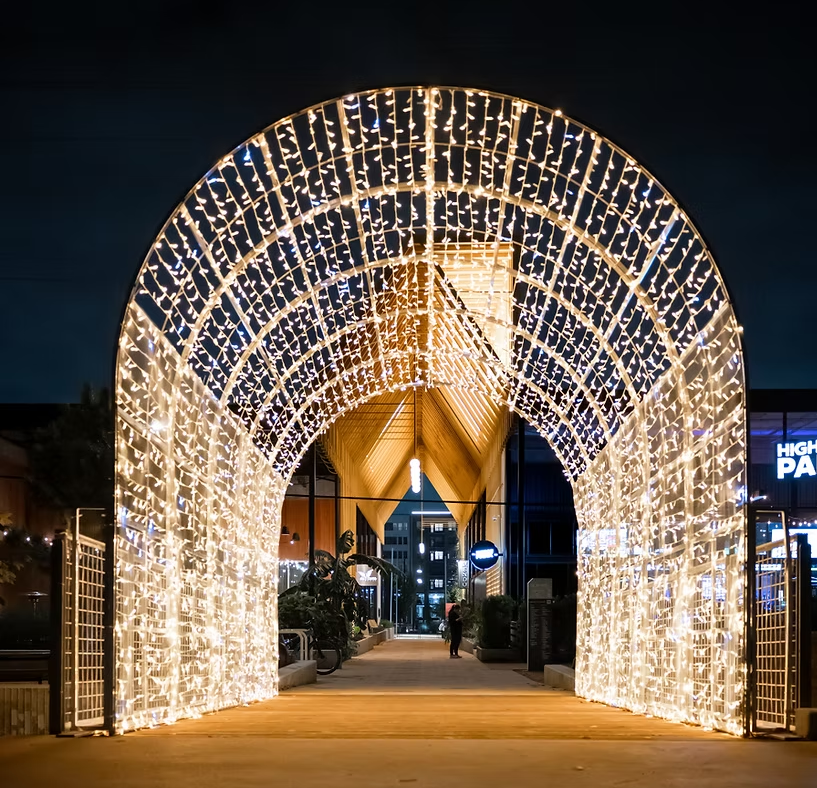 Where to See the Best Holiday Lights in the Houston Heights