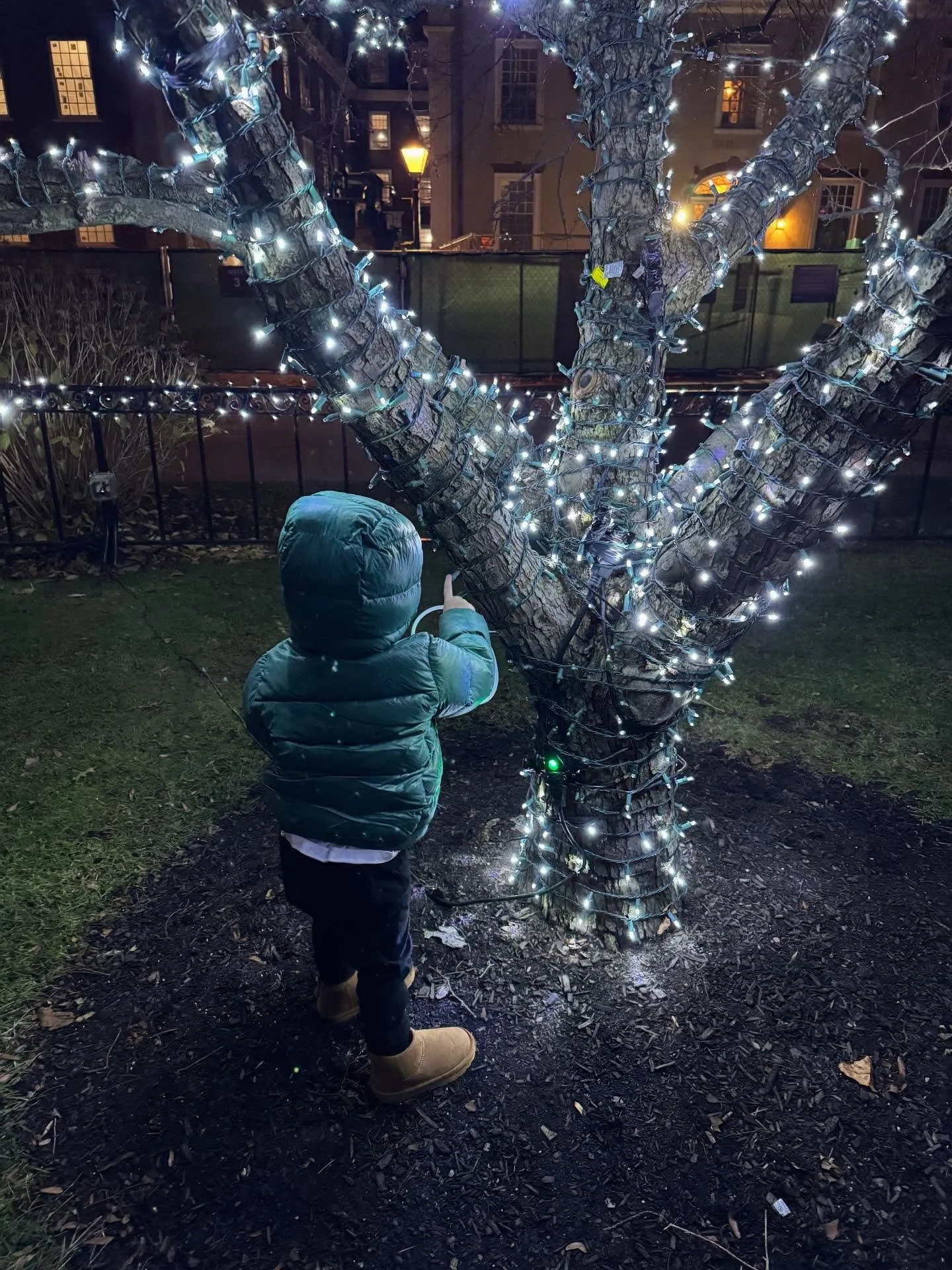 Loved kicking off the holiday season with the Annual Tree Lighting at Dean Datar&rsquo;s house!! Thank you, Dean Datar and Swati, for welcoming us to your home for this wonderful tradition! ✨✨✨✨