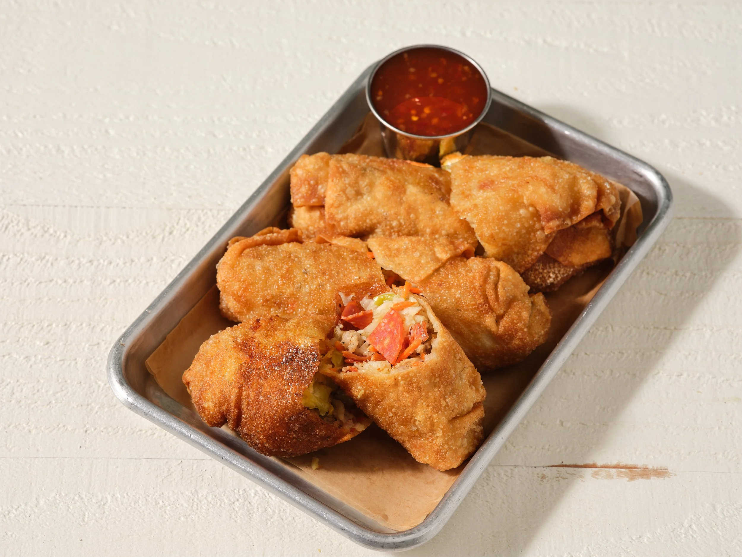 MidtownPizzeriaPub_Appetizers_Eggrolls_0107.jpg