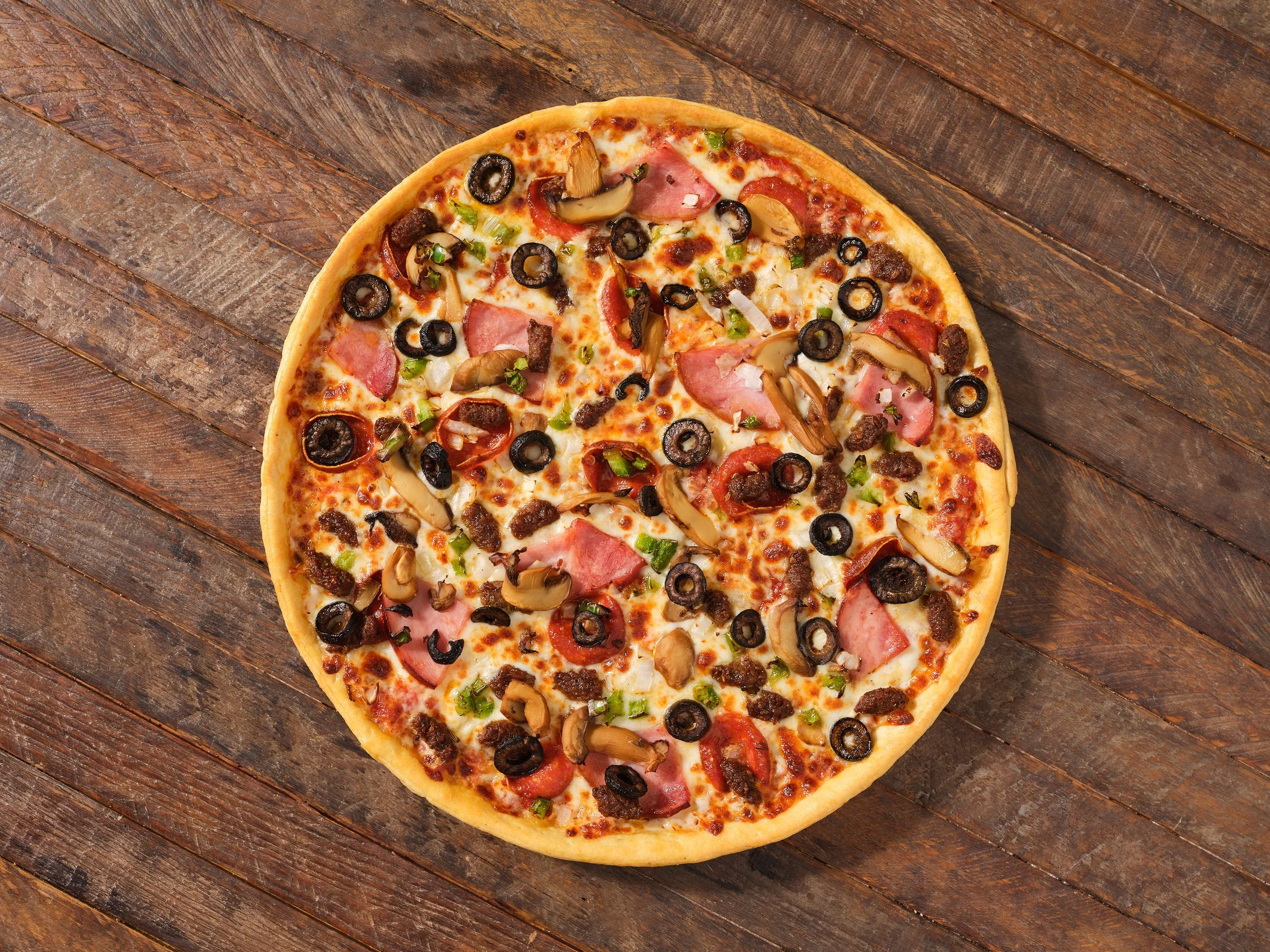 MidtownPizzeriaPub_Pizzas_Supreme_0287.jpg