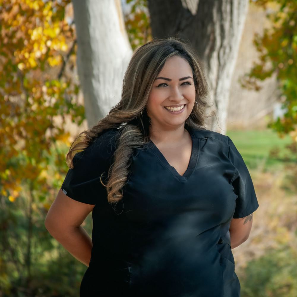 Damitria – Office Manager