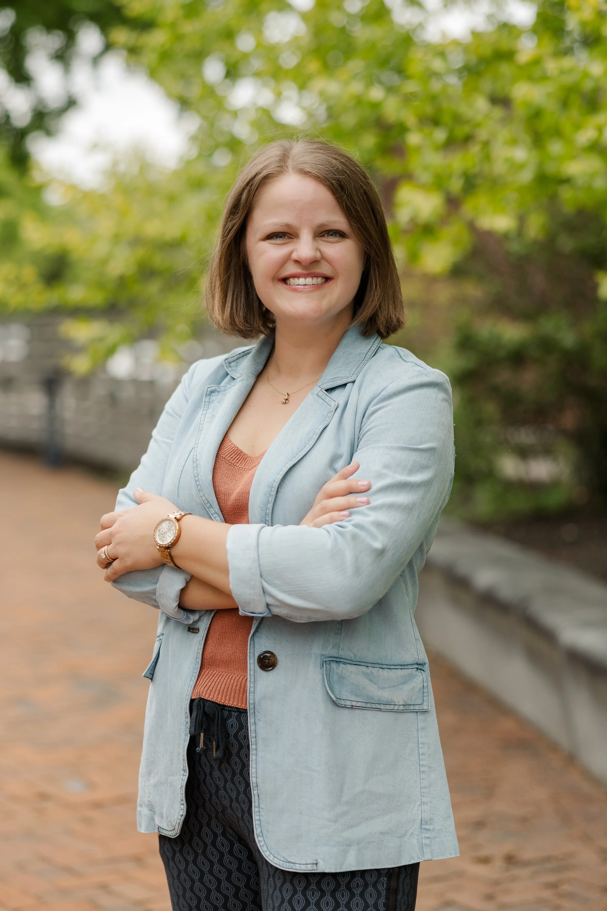 Dr. Stephanie Duffey is a physical therapist and owner of Empower Physio and Wellness.