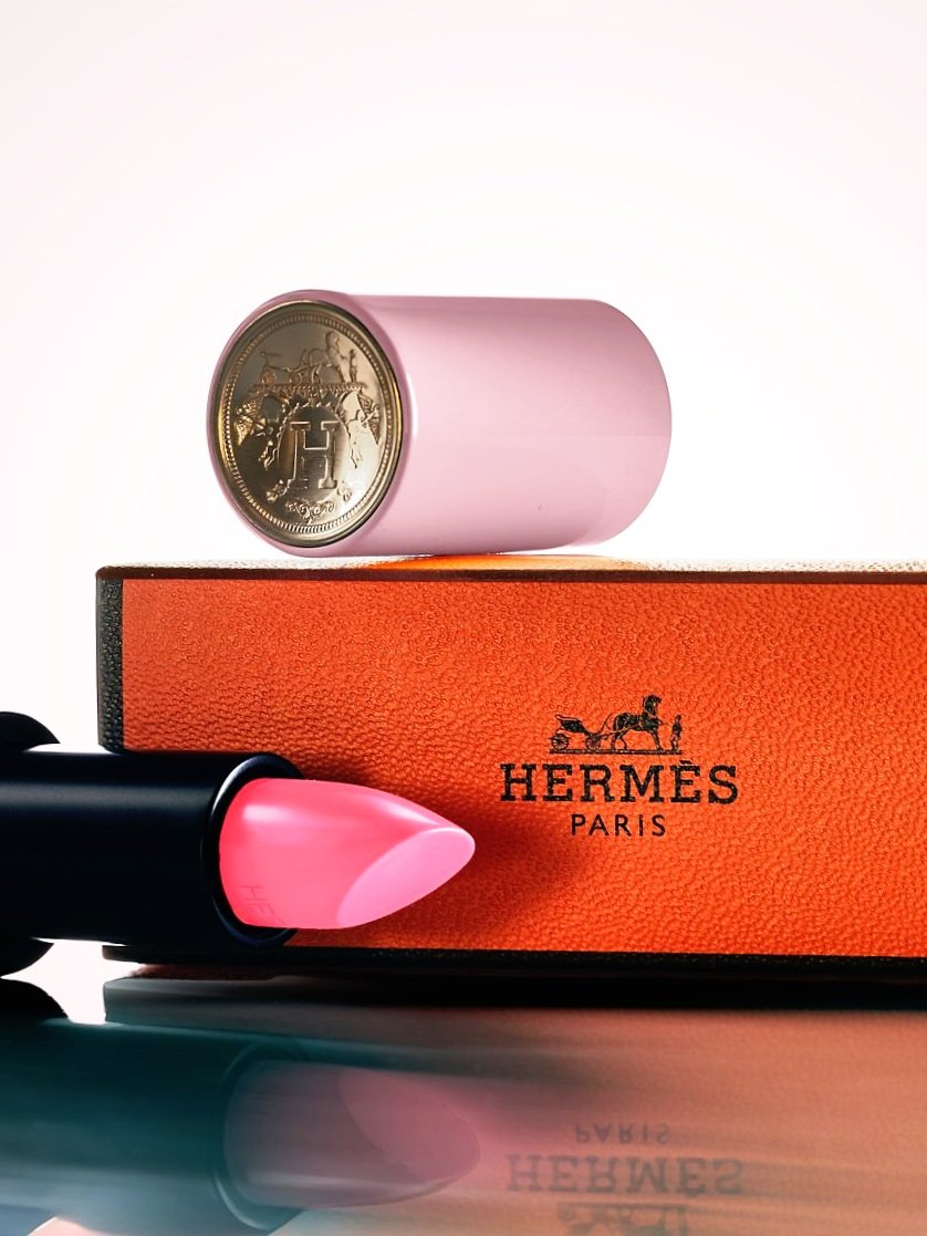 Apparel & Accessories