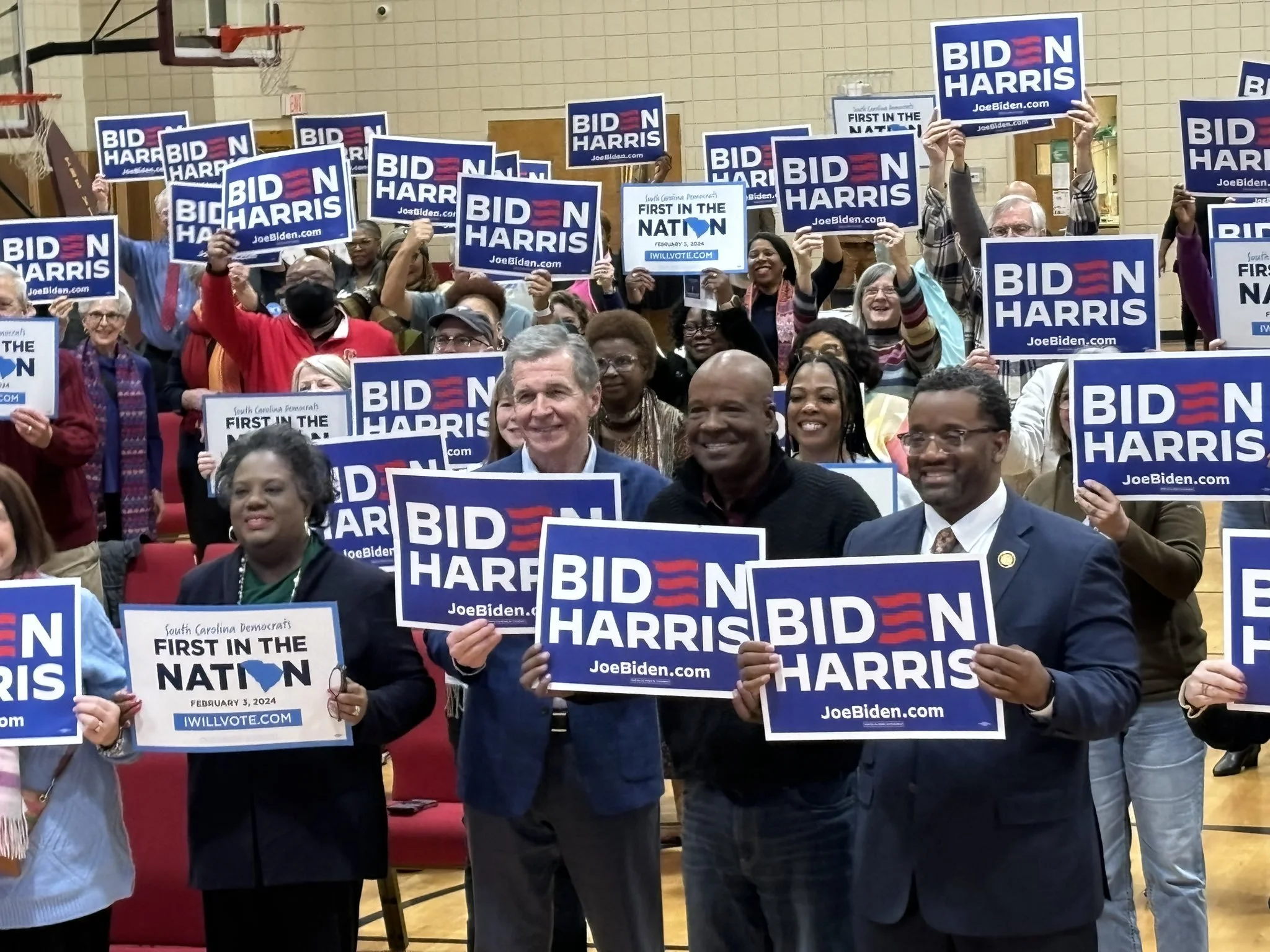 Cooper Campaign Says Traffic Violations ‘Unacceptable,’ New Video Shows Cooper’s Security Apparently Breaking Traffic Laws&nbsp;