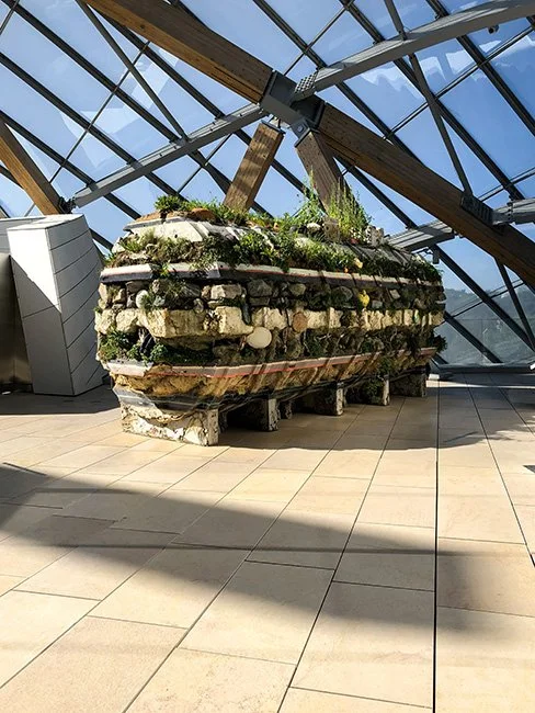 The Foundation Louis Vuitton by architect Frank Gehry in Paris, France.