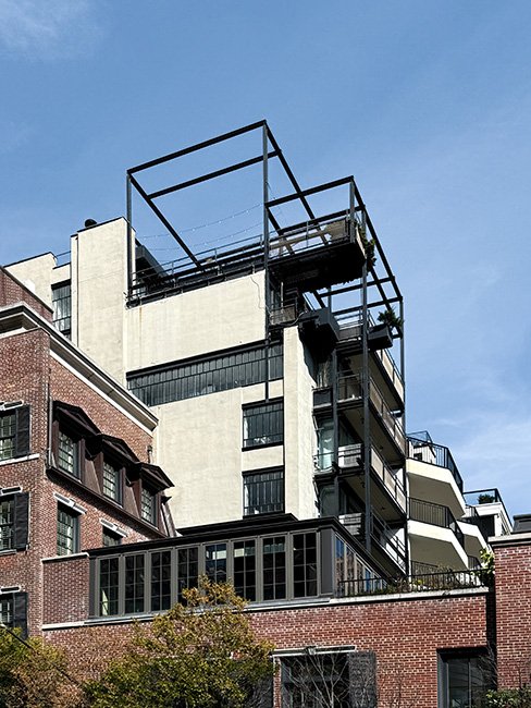 NeotericSlate_23 Beekman Place_A06_Sm.jpg