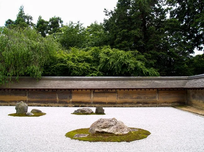 NeotericSlate_Trad-Japan_D20-Sm.jpg