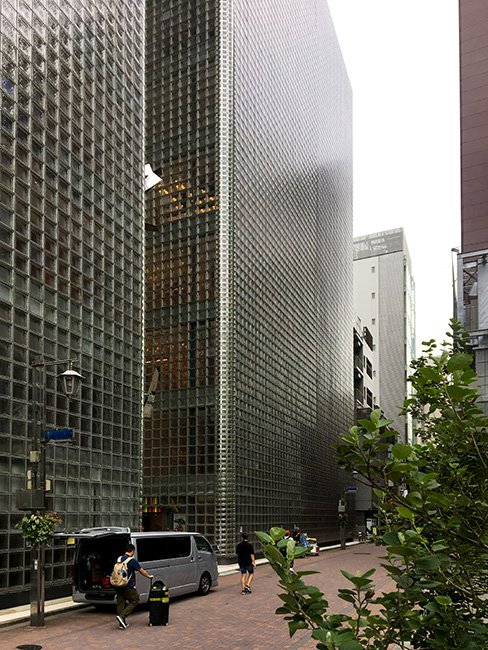 Hermes (Ginza) by the architect Renzo Piano in Tokyo, Japan.