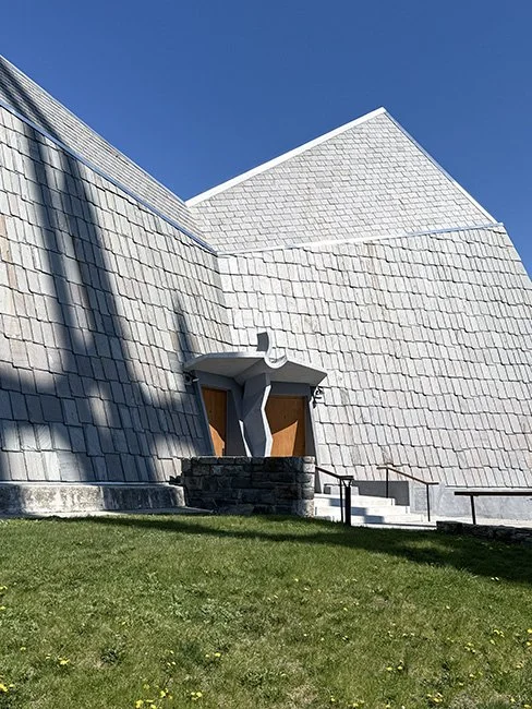 The First Presbyterian Church in Stamford by Wallace Harrison