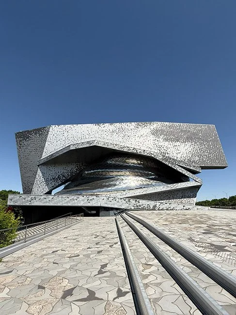 NeotericSlate_Paris Philharmonic_A01_Sm.jpg