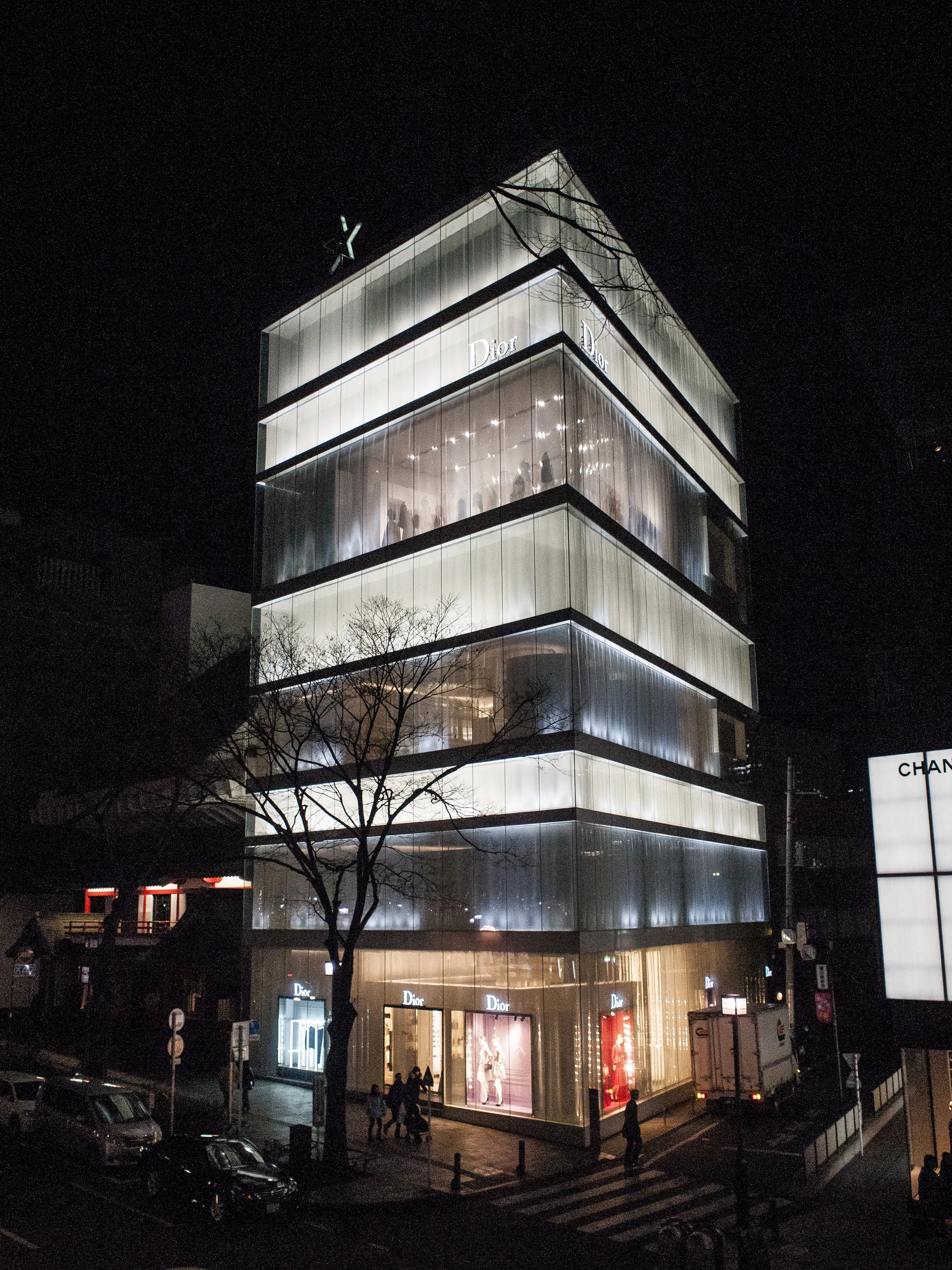 Dior in Omotesando by SANAA architects in Tokyo, Japan, photo by Jonathan Lin.
