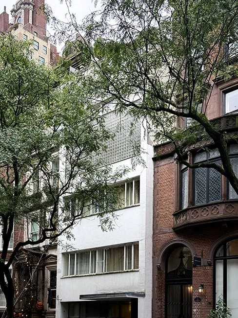 32 East 74th St by William Lescaze in New York City.