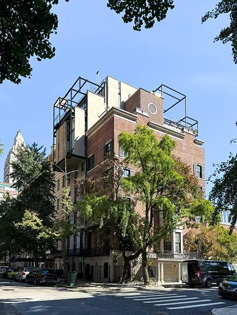 NeotericSlate_23 Beekman Place_A01_Sm.jpg