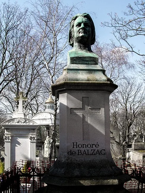 NeotericSlate_Cimetière du Père-Lachaise_A05_Sm.jpg