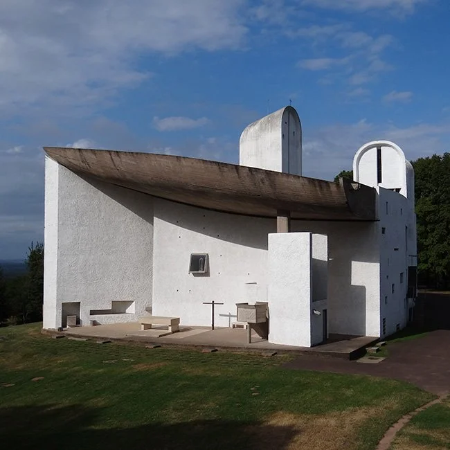 Notre Dame du Haut by Le Corbusier in Ronchamp, France. (Image by Esther Westerveld)