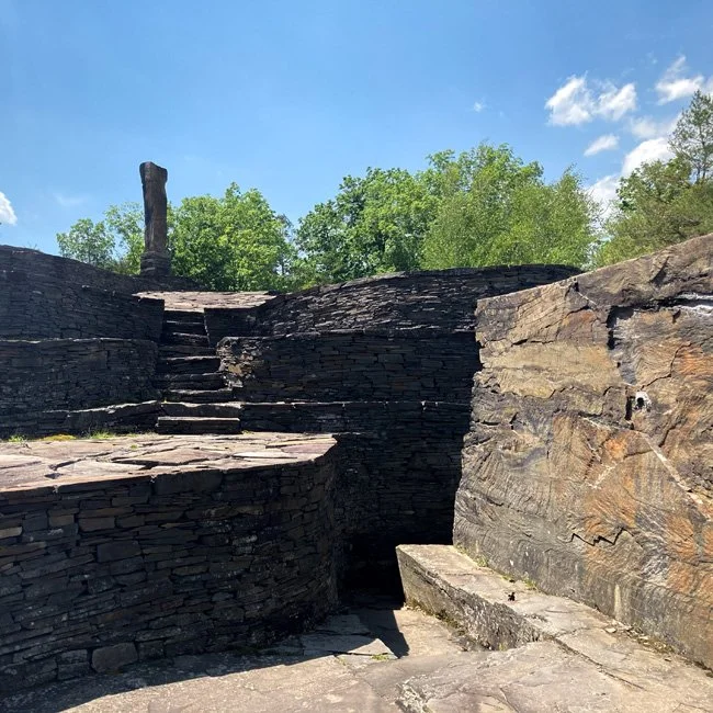 NeotericSlate_Opus 40_A05_Sm.jpg