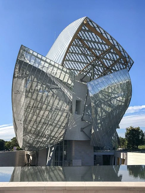 The Foundation Louis Vuitton by architect Frank Gehry in Paris, France. 