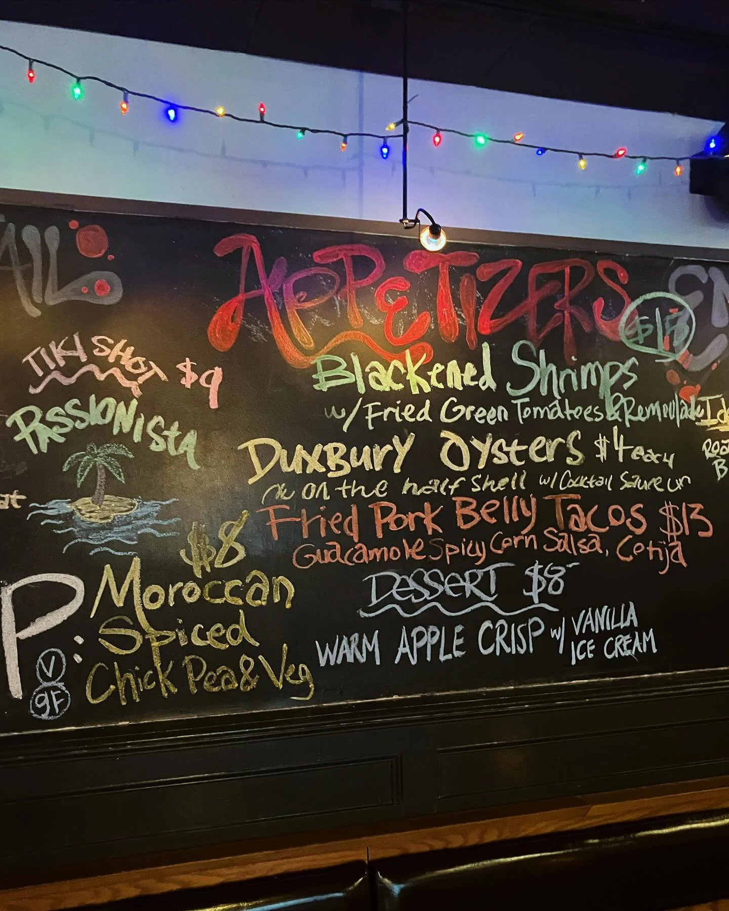 If ya Like What Ya See, C’mon up!!! Open NOW!!! Kitchen til 10 Bar til 1 
#chalkitup #isntthatspecial #tuesday
