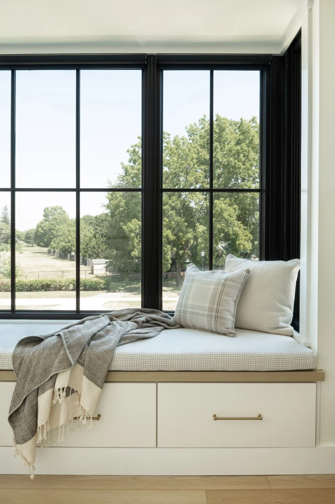 Maple&WhiteAngelaBlvd_20 (Large).jpg