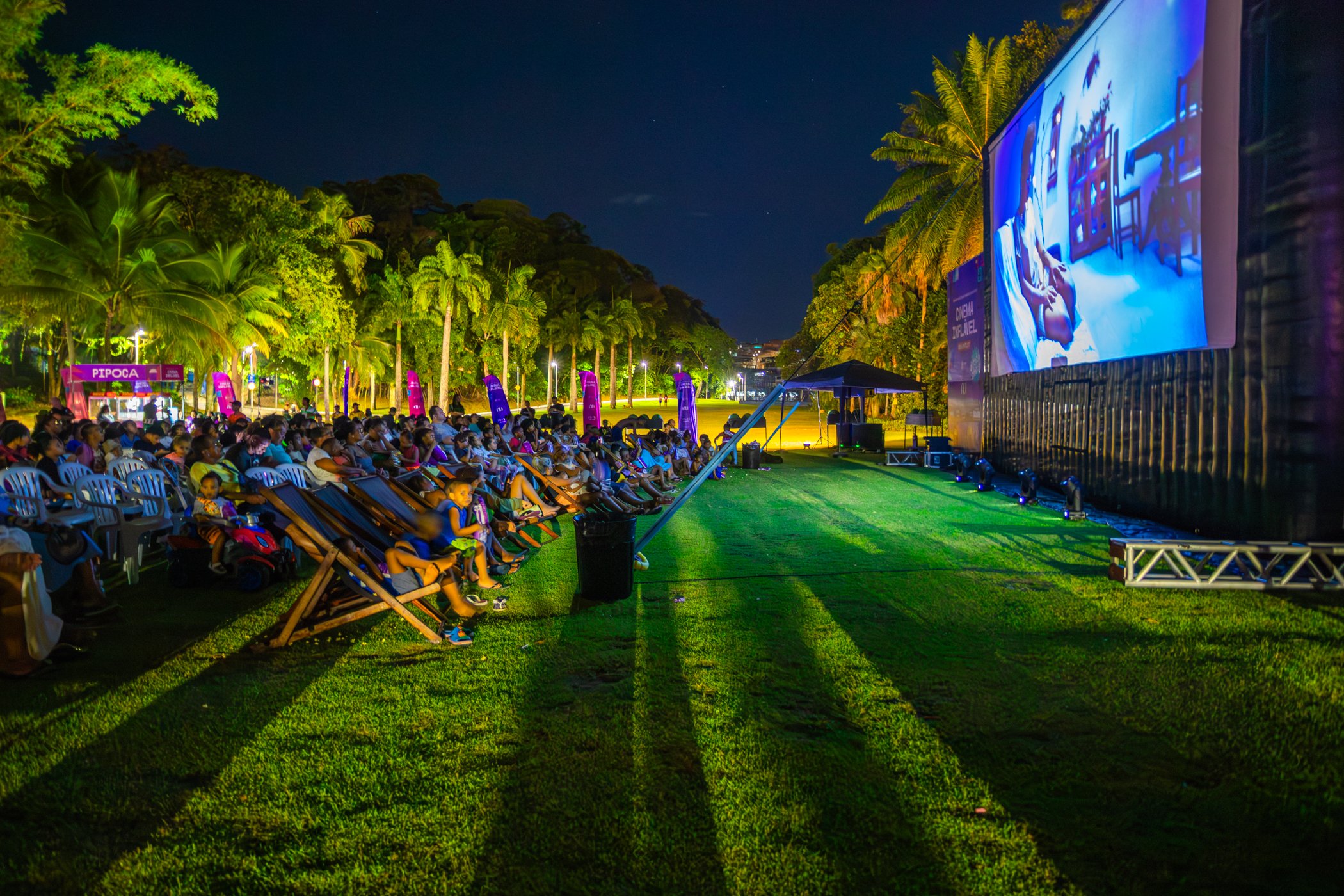 2025_11_13_Cinema_Inflavel_Nubank_Fotos_Igor_Santos_SECOM_Digital-11.jpg