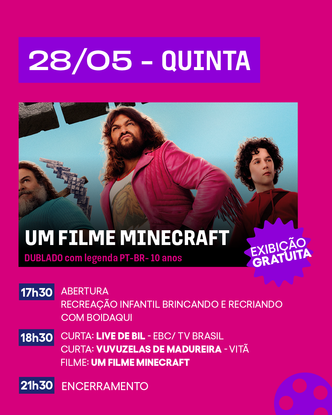 Cartaz promocional de eventos culturais e de cinema, com informações de data, horário, atividades e filme. Fundo azul escuro com detalhes em rosa e roxo, destaque para o filme "Ruby Marinho - Monstro Adolescente" com uma imagem de personagem animada com cabelo azul, óculos e ouvindo fones de ouvido, ao lado de outros personagens. Informações de atividades infantis às 18h, uma curta-metragem às 19h e encerramento às 21h30, com uma estampa de pipoca na esquina inferior direita.