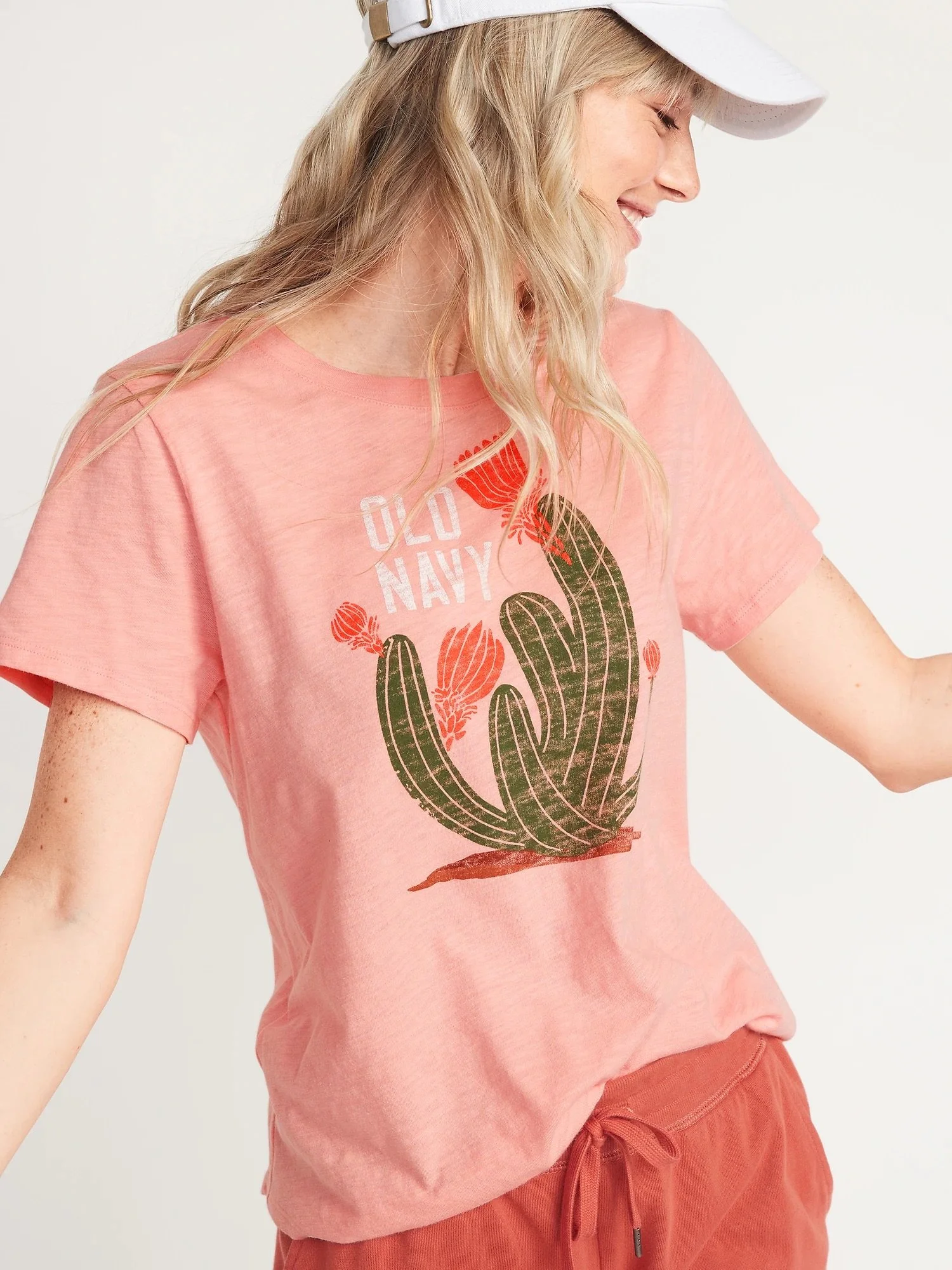 old navy graphic tee.jpeg