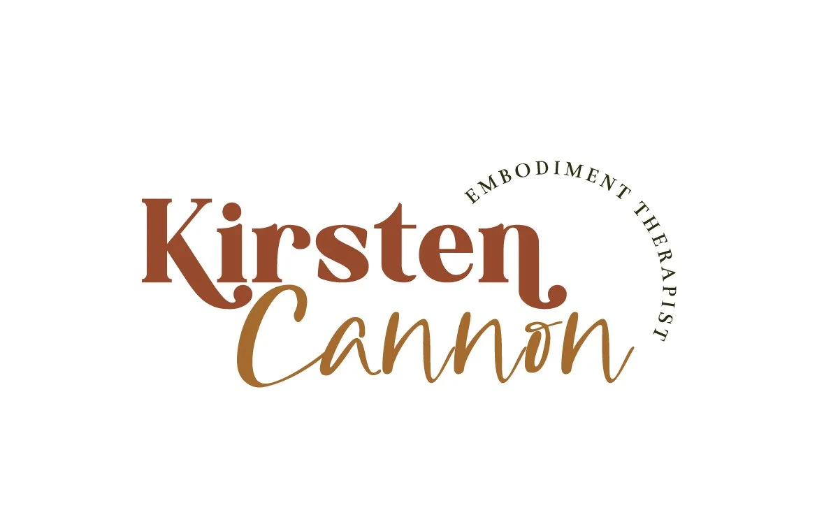 Logo Portfolio-01.jpg